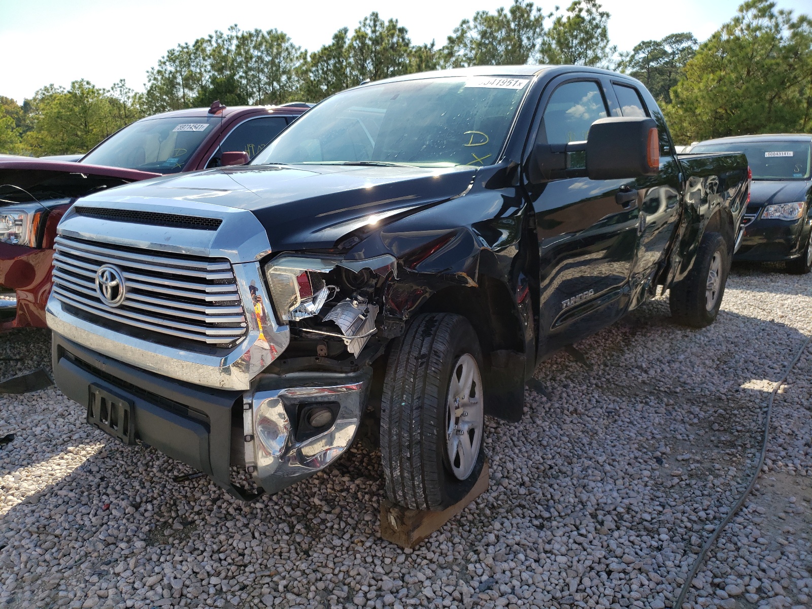 Photo 2 from auction – 2014 TOYOTA TUNDRA DOU with VIN 5TFRM5F18EX080333