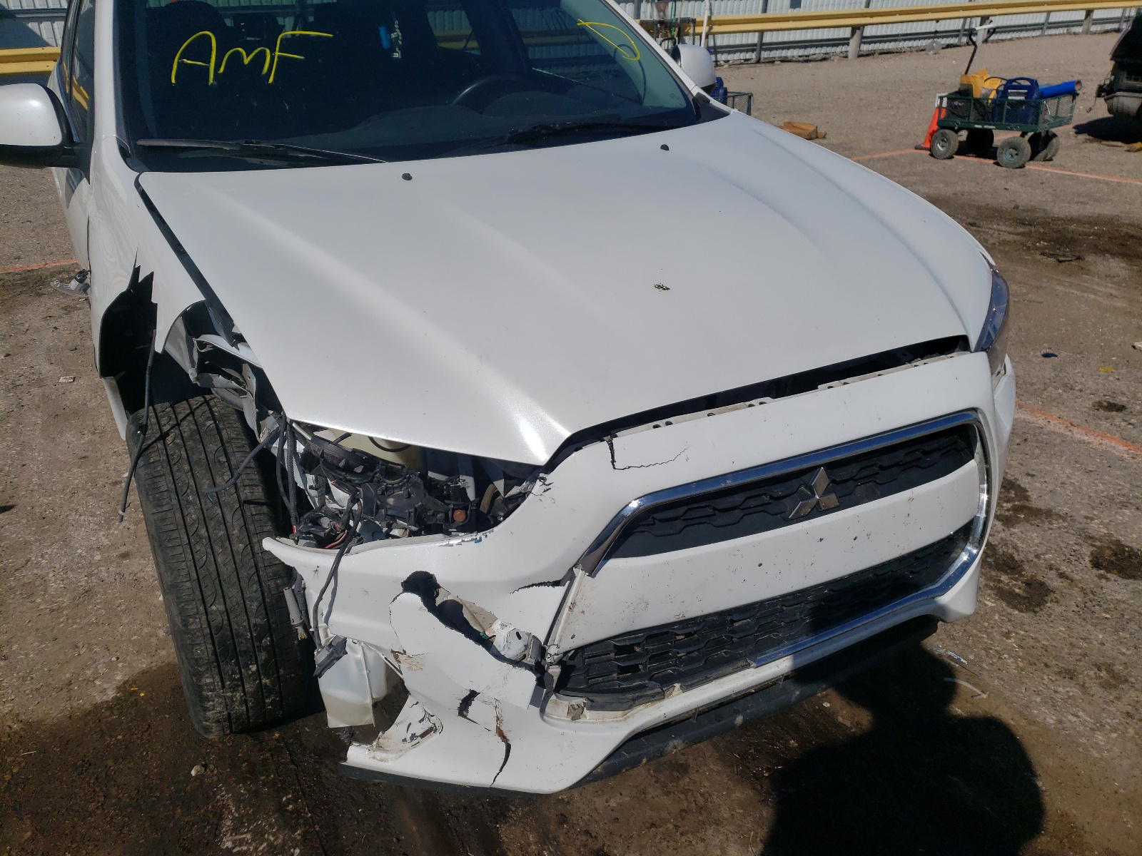 Photo 9 from auction – 2015 MITSUBISHI OUTLANDER with VIN 4A4AP4AU5FE017759