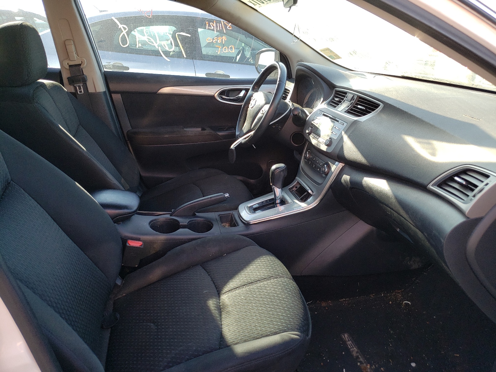 Photo 5 from auction – 2014 NISSAN SENTRA S with VIN 3N1AB7AP9EY339830