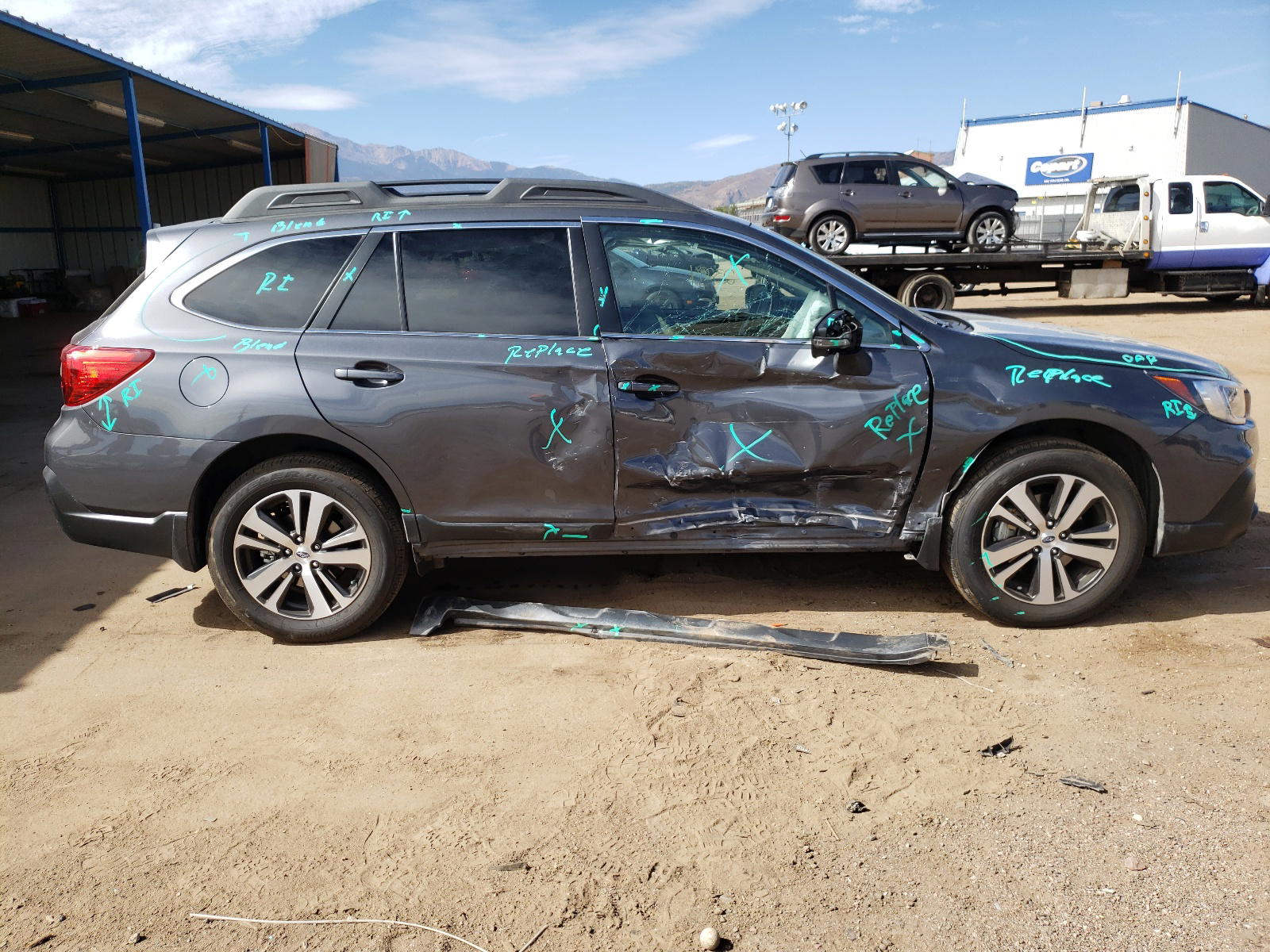Photo 9 from auction – 2018 SUBARU OUTBACK 2. with VIN 4S4BSANC8J3288731