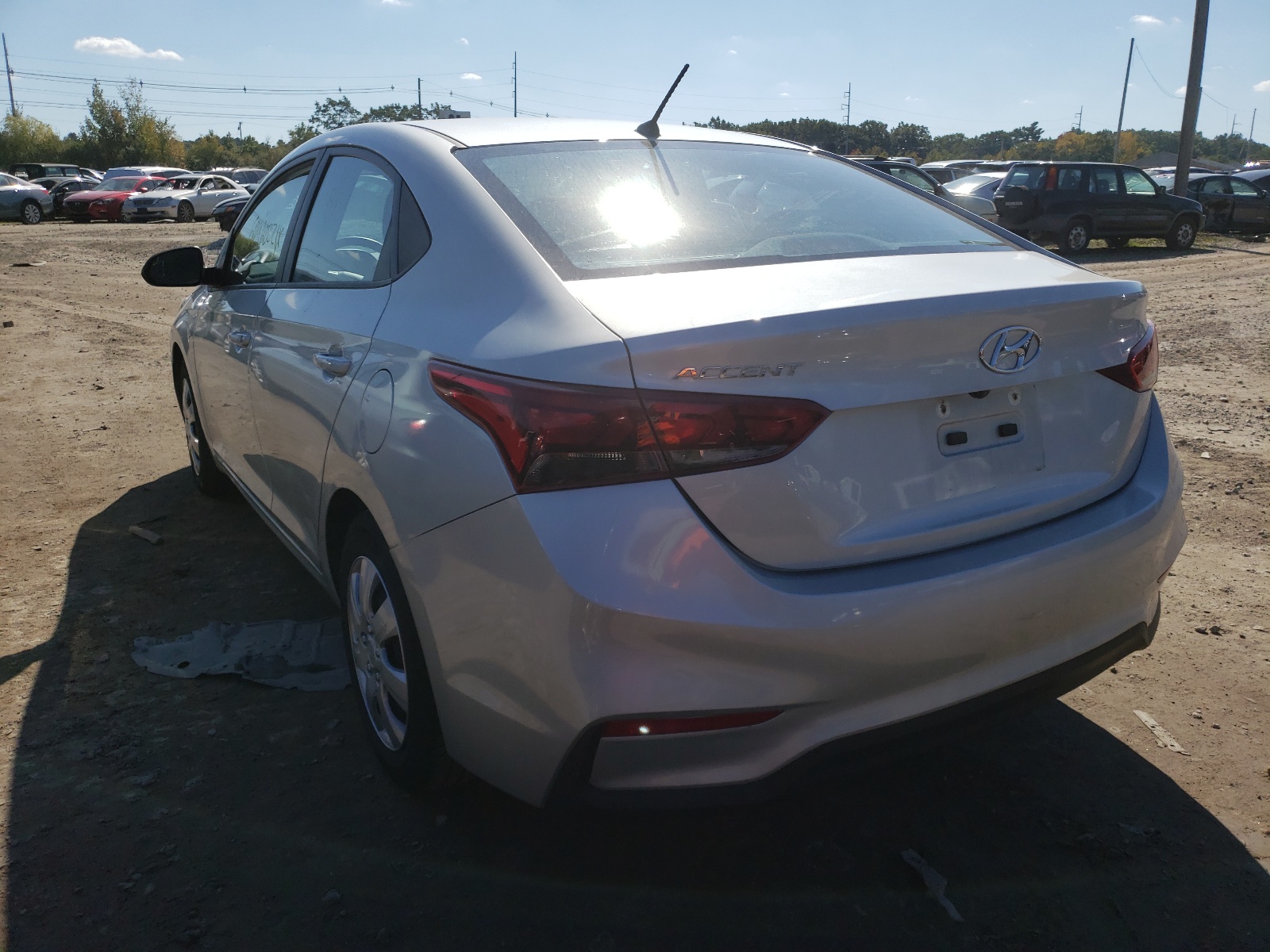 Photo 3 from auction – 2019 HYUNDAI ACCENT SE with VIN 3KPC24A38KE085011