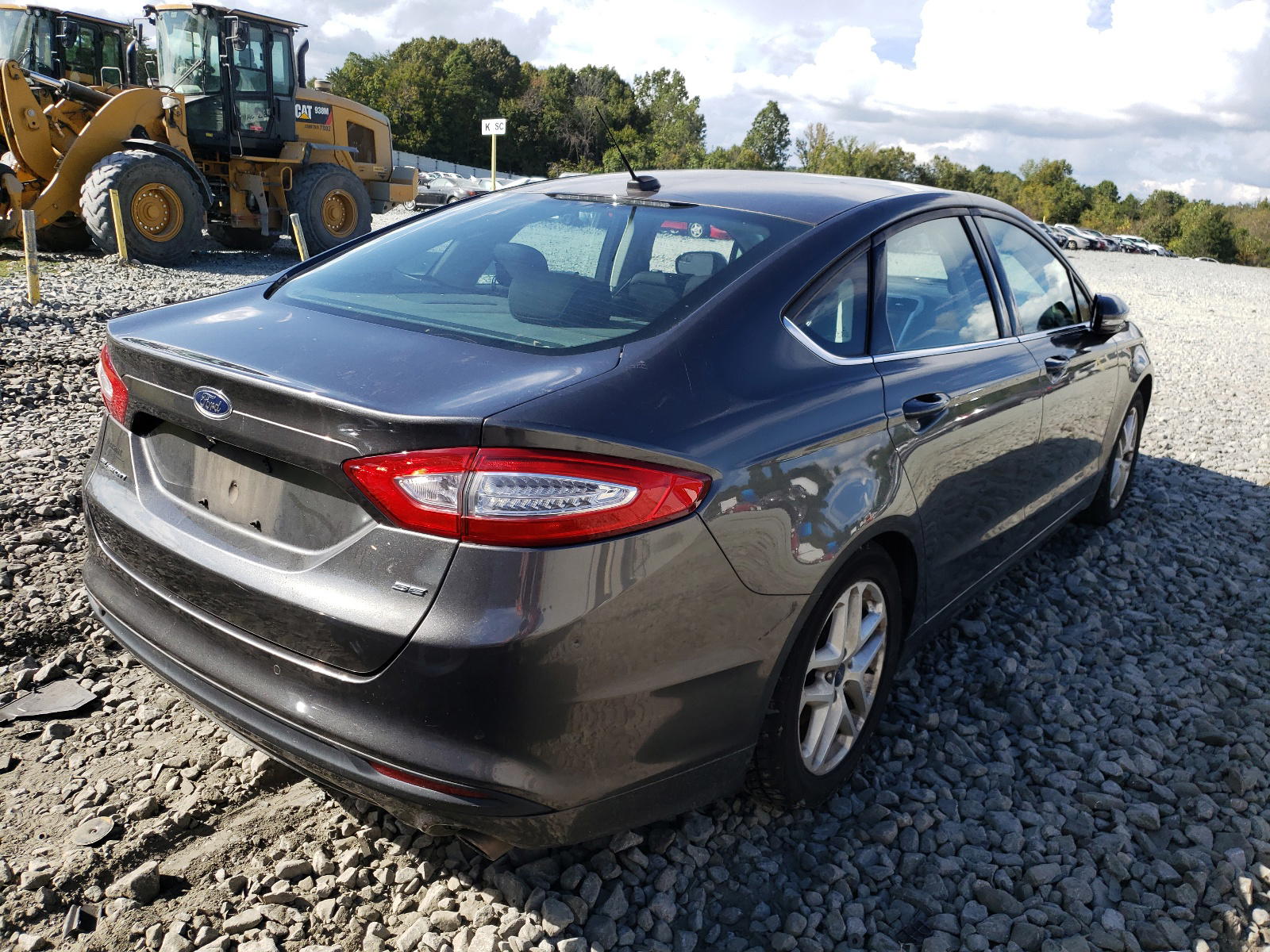 Photo 4 from auction – 2016 FORD FUSION SE with VIN 3FA6P0H76GR294432