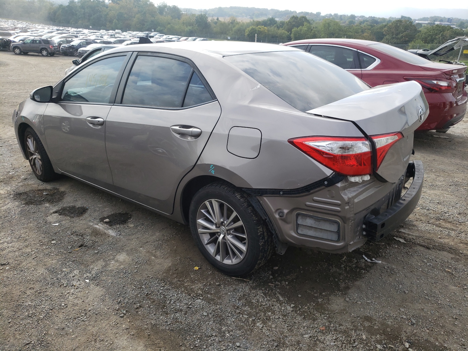 Photo 3 from auction – 2014 TOYOTA COROLLA L with VIN 5YFBURHE8EP104217