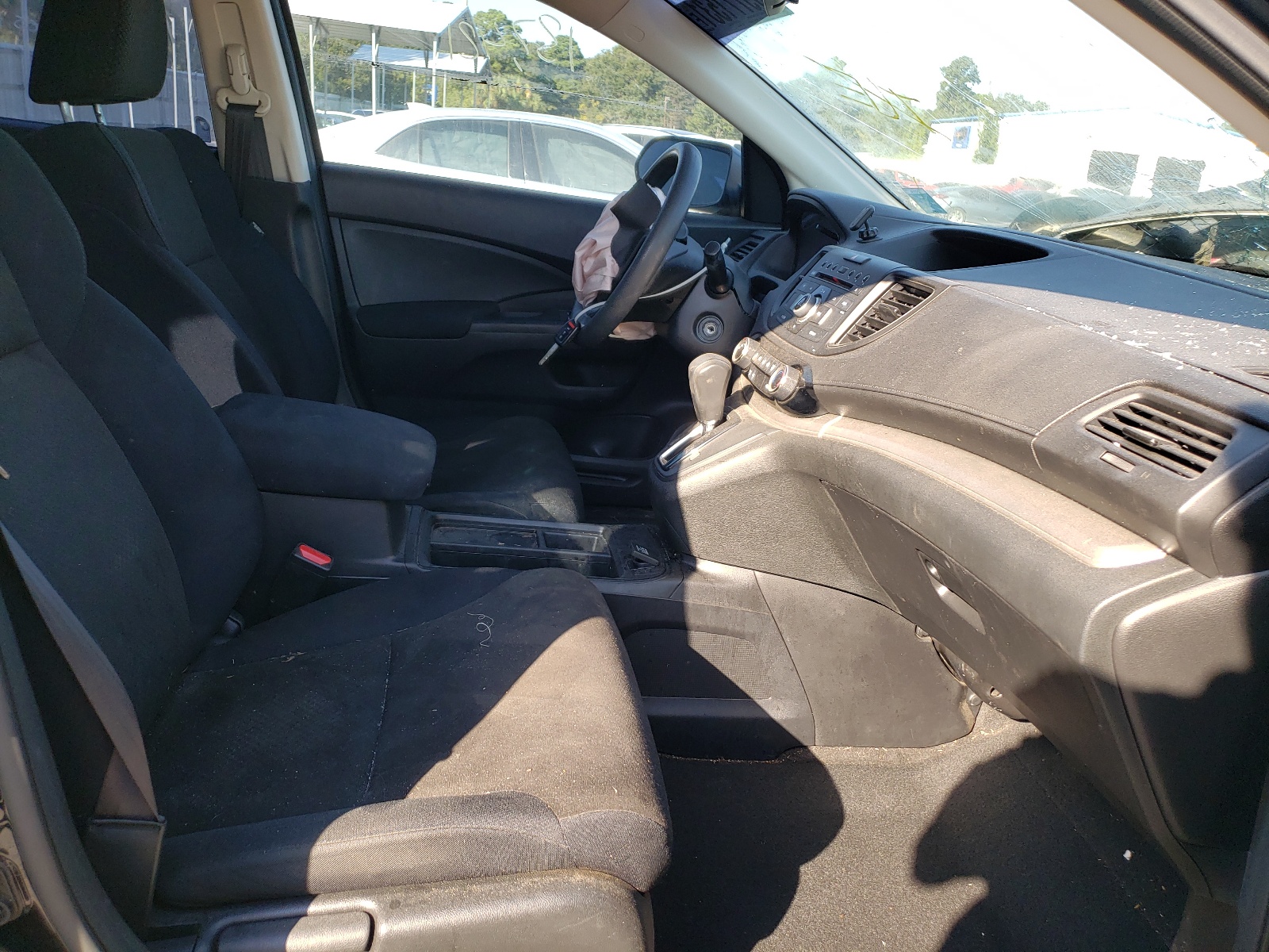 Photo 5 from auction – 2016 HONDA CR-V LX with VIN 2HKRM3H3XGH504239