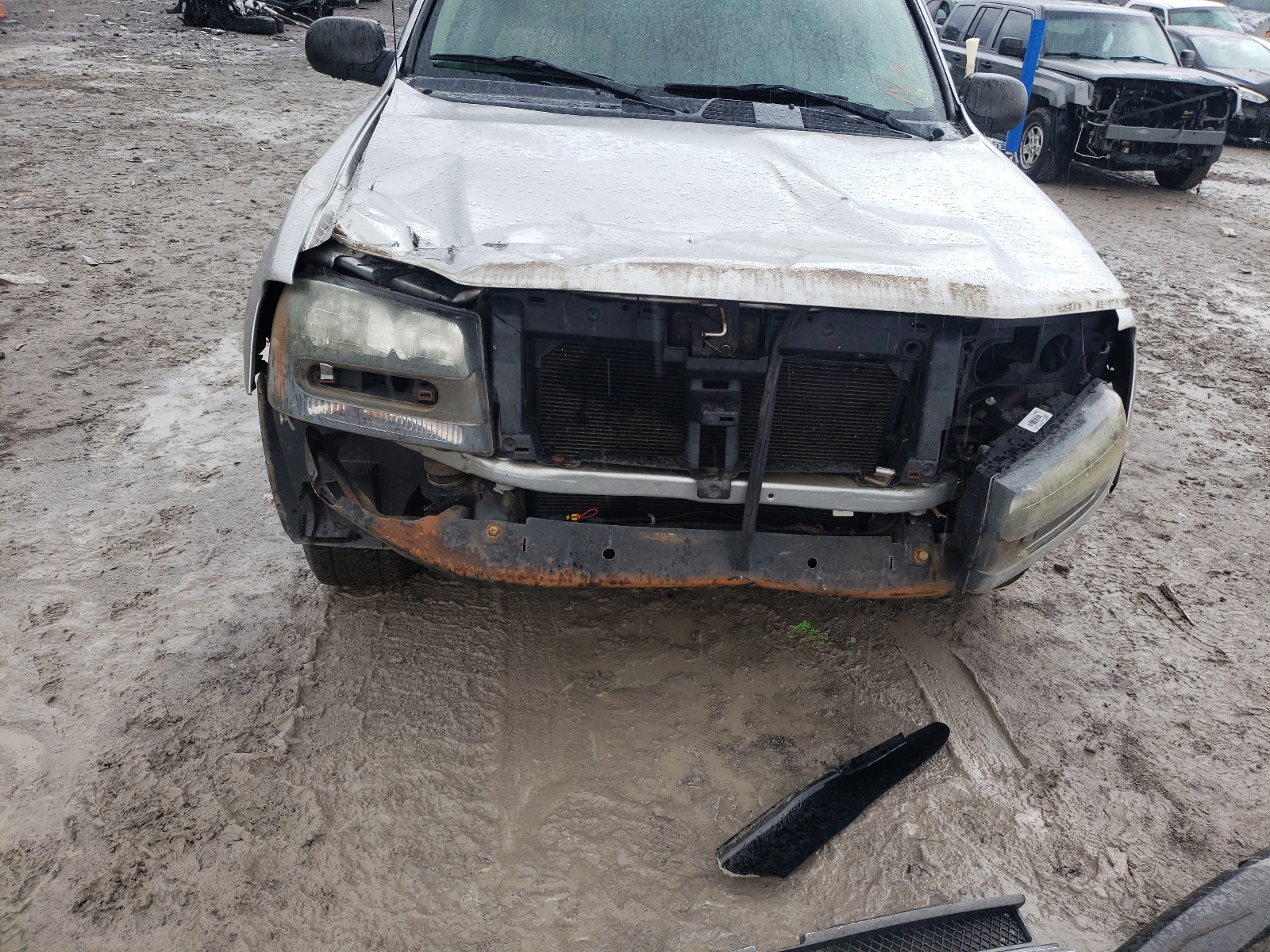 Photo 9 from auction – 2005 CHEVROLET TRAILBLAZE with VIN 1GNDT13S352175079