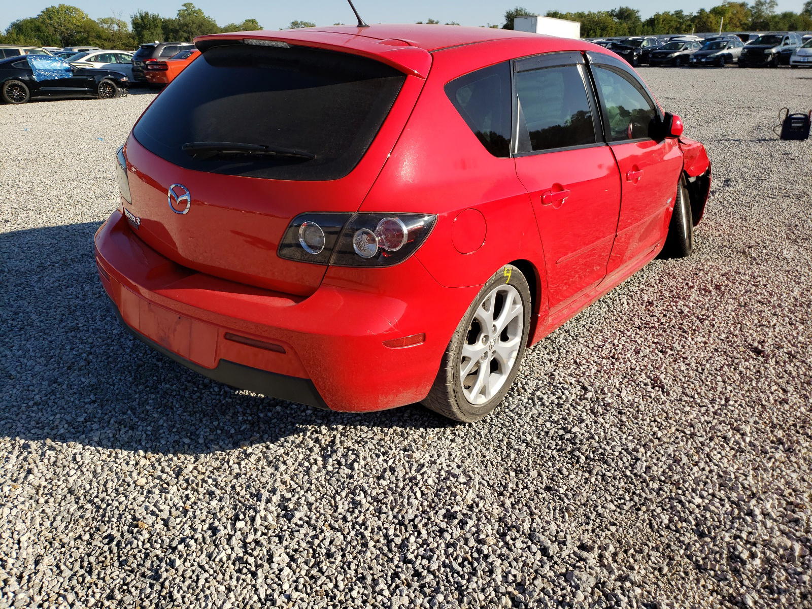 Photo 4 from auction – 2007 MAZDA 3 HATCHBAC with VIN JM1BK343X71668689
