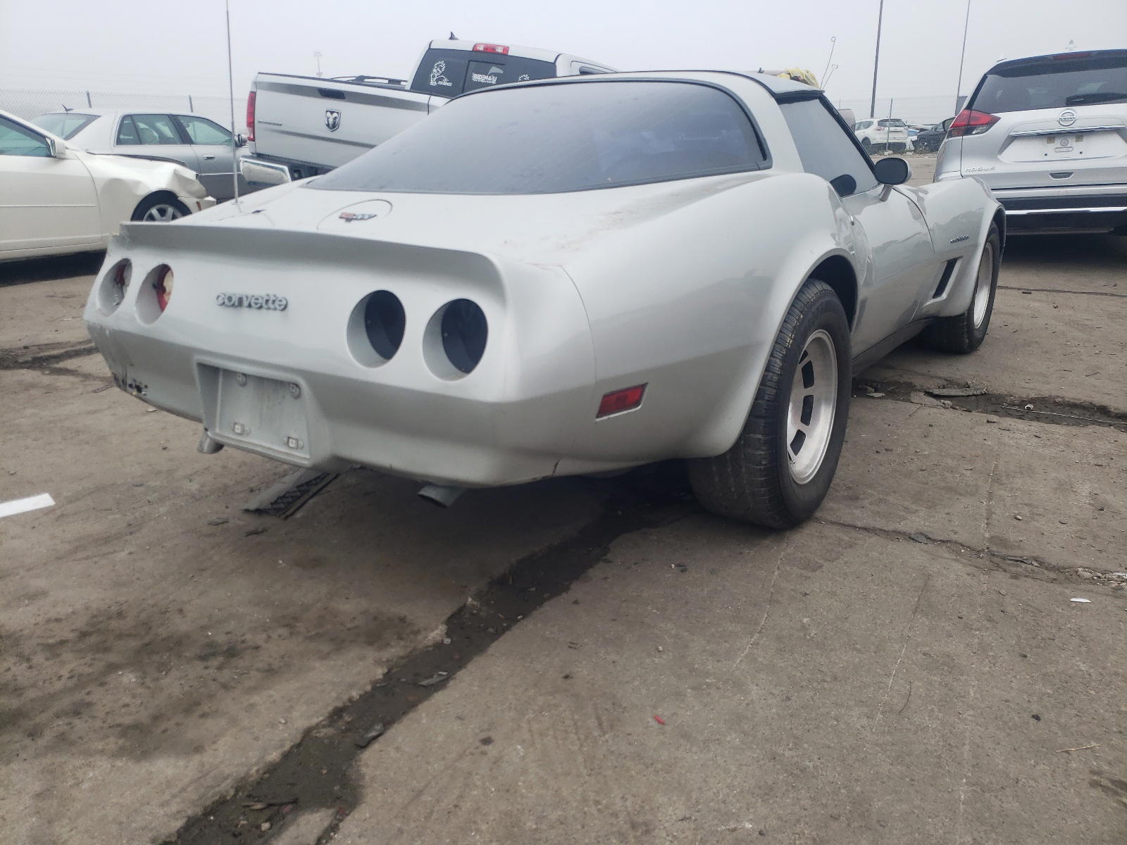 Photo 4 from auction – 1982 CHEVROLET CORVETTE with VIN 1G1AY8781C5116444