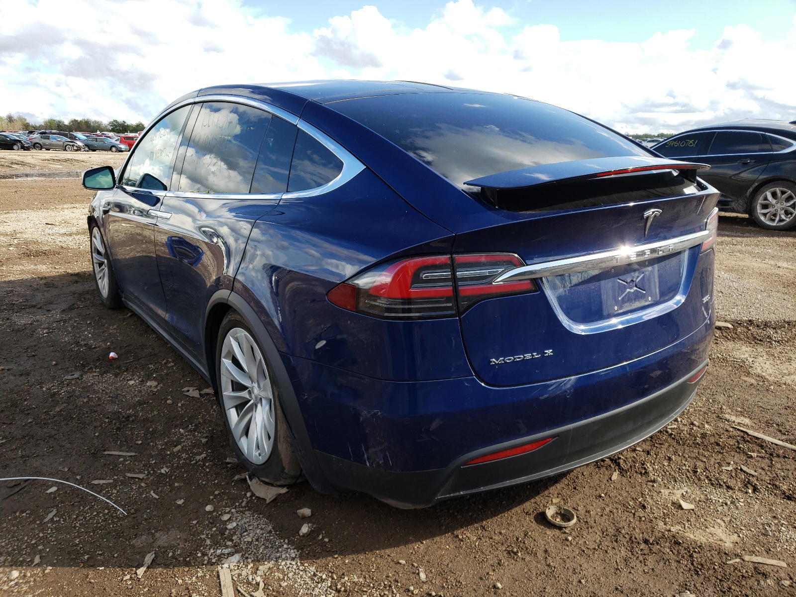 Photo 3 from auction – 2017 TESLA MODEL X with VIN 5YJXCBE26HF044688