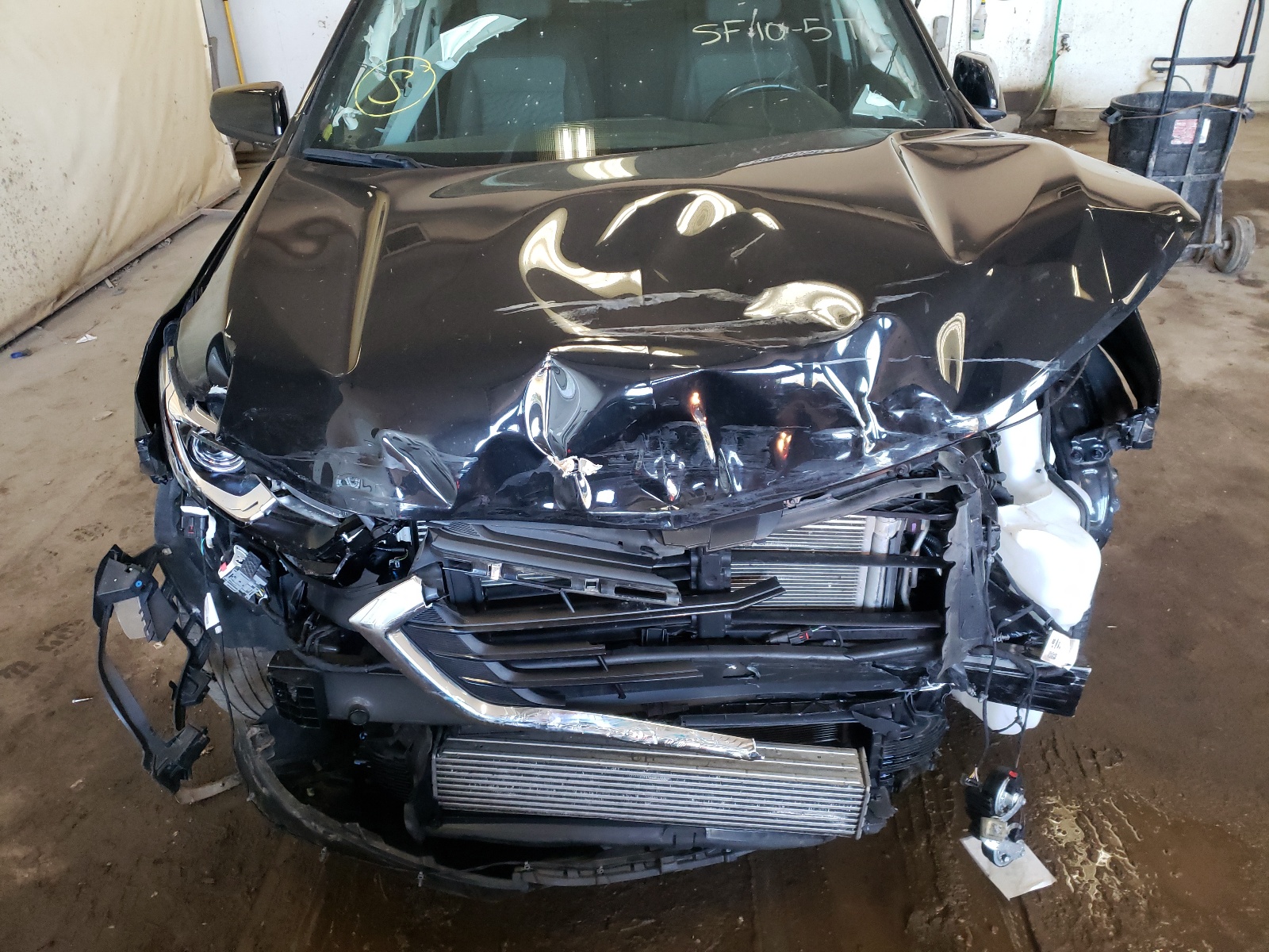 Photo 7 from auction – 2018 CHEVROLET EQUINOX LT with VIN 2GNAXJEV0J6266273