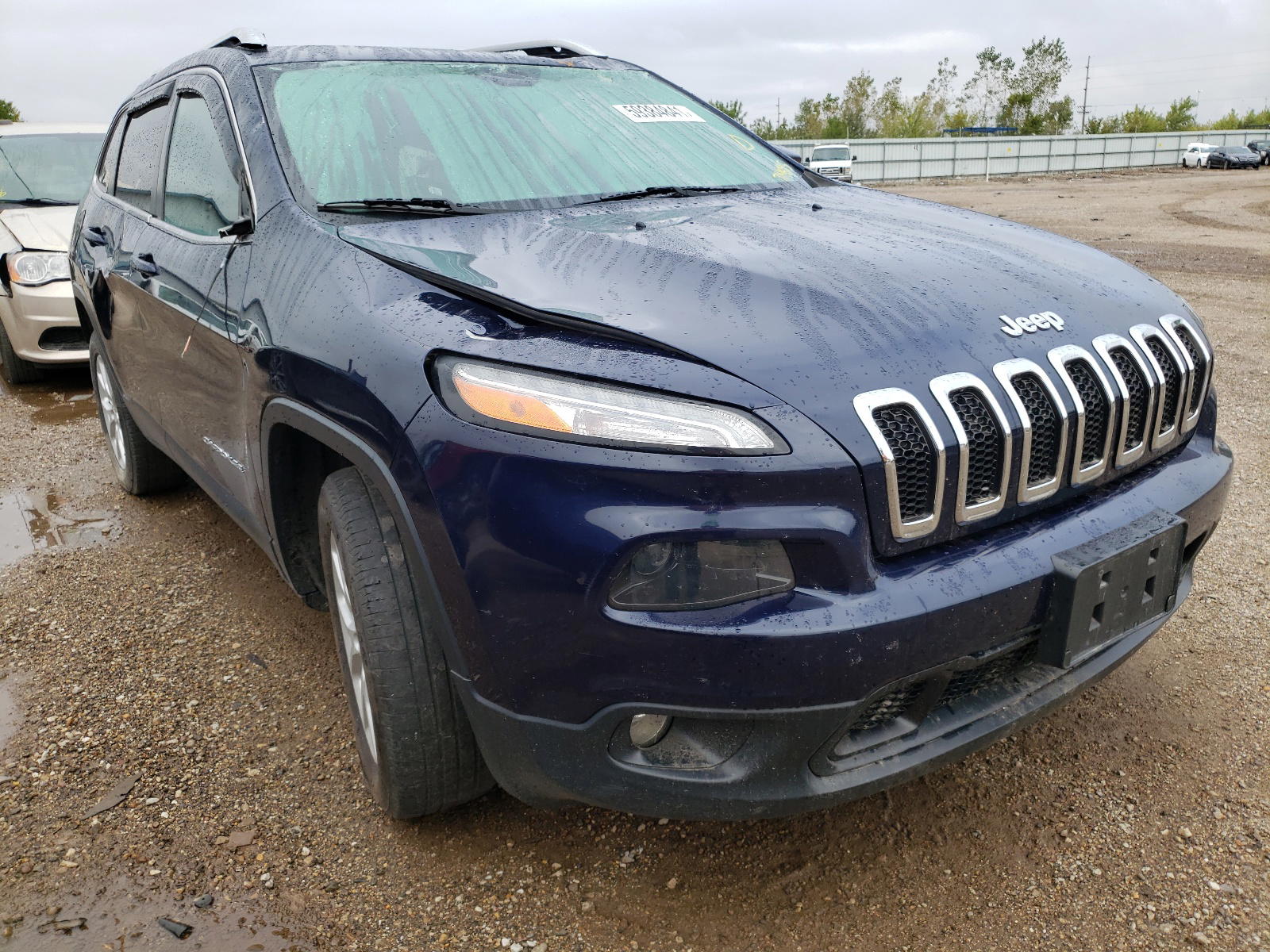JEEP CHEROKEE L 2015 with VIN 1C4PJMCB2FW714895 - Photo from auction
