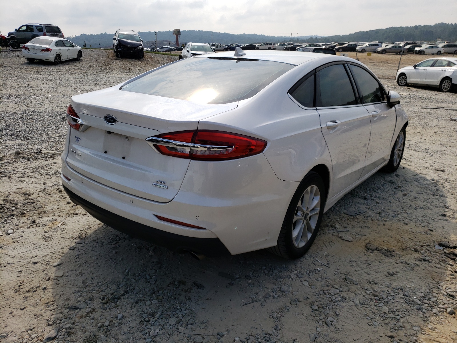 Photo 4 from auction – 2019 FORD FUSION SE with VIN 3FA6P0HD3KR246028