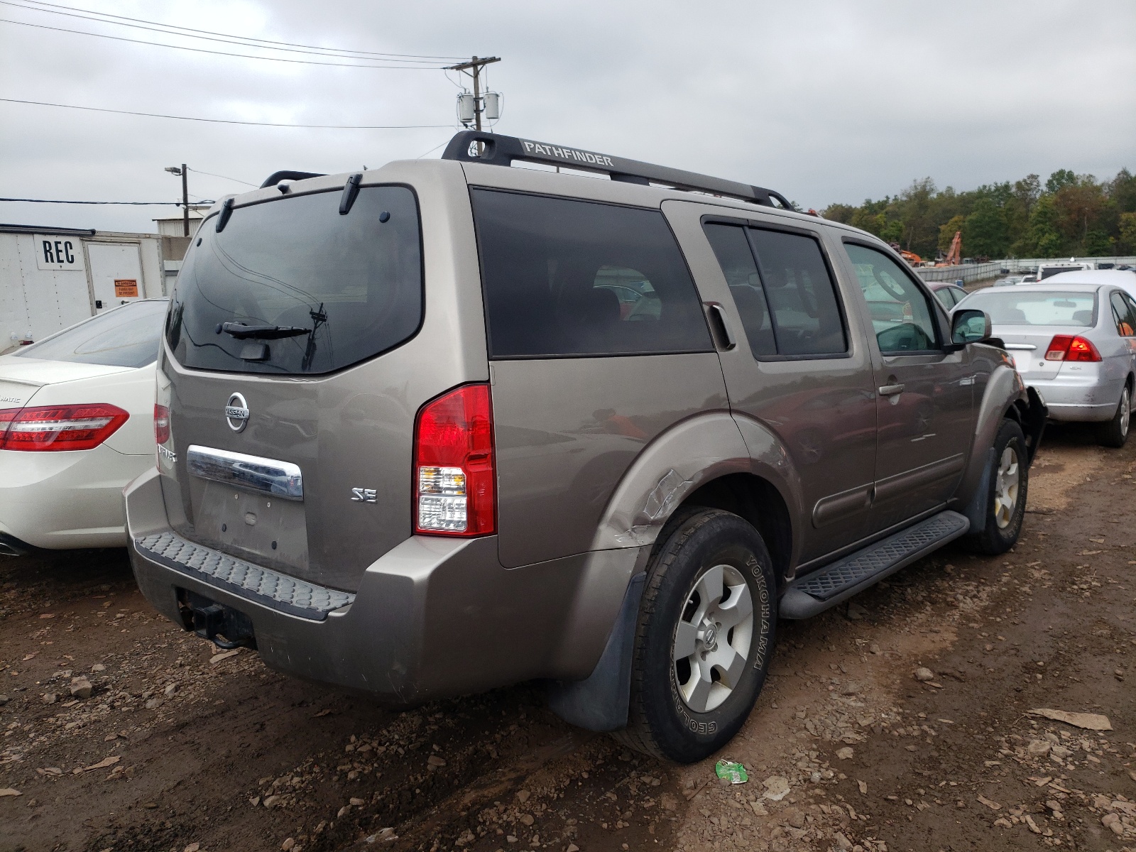 Photo 4 from auction – 2006 NISSAN PATHFINDER with VIN 5N1AR18W86C657589