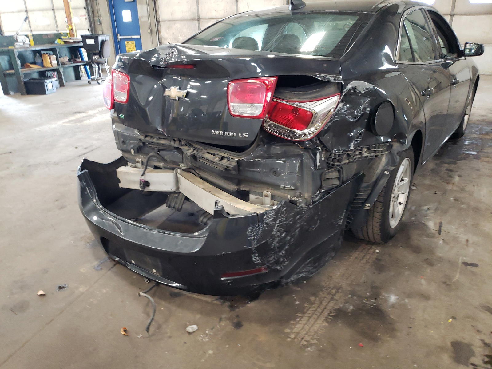 Photo 9 from auction – 2015 CHEVROLET MALIBU LS with VIN 1G11A5SL6FF300324