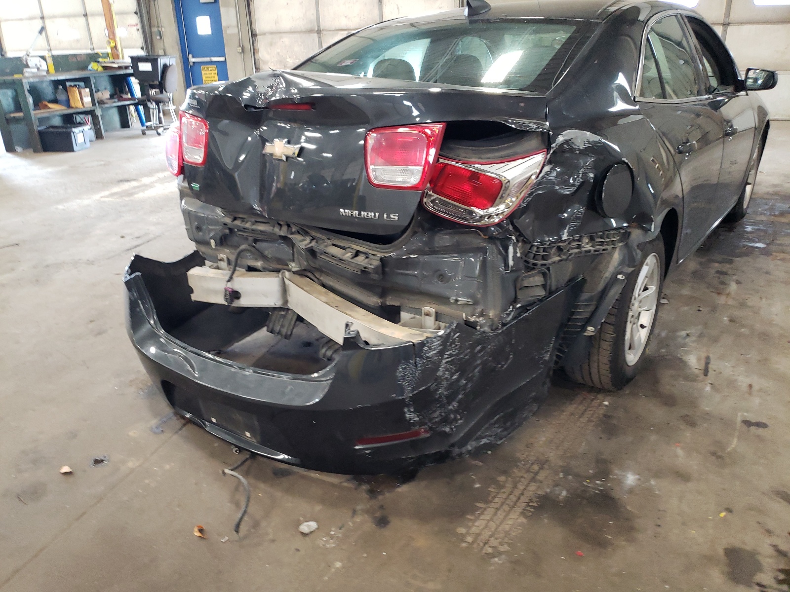 Zdjęcie 9 z aukcji – 2015 CHEVROLET MALIBU LS z VIN 1G11A5SL6FF300324