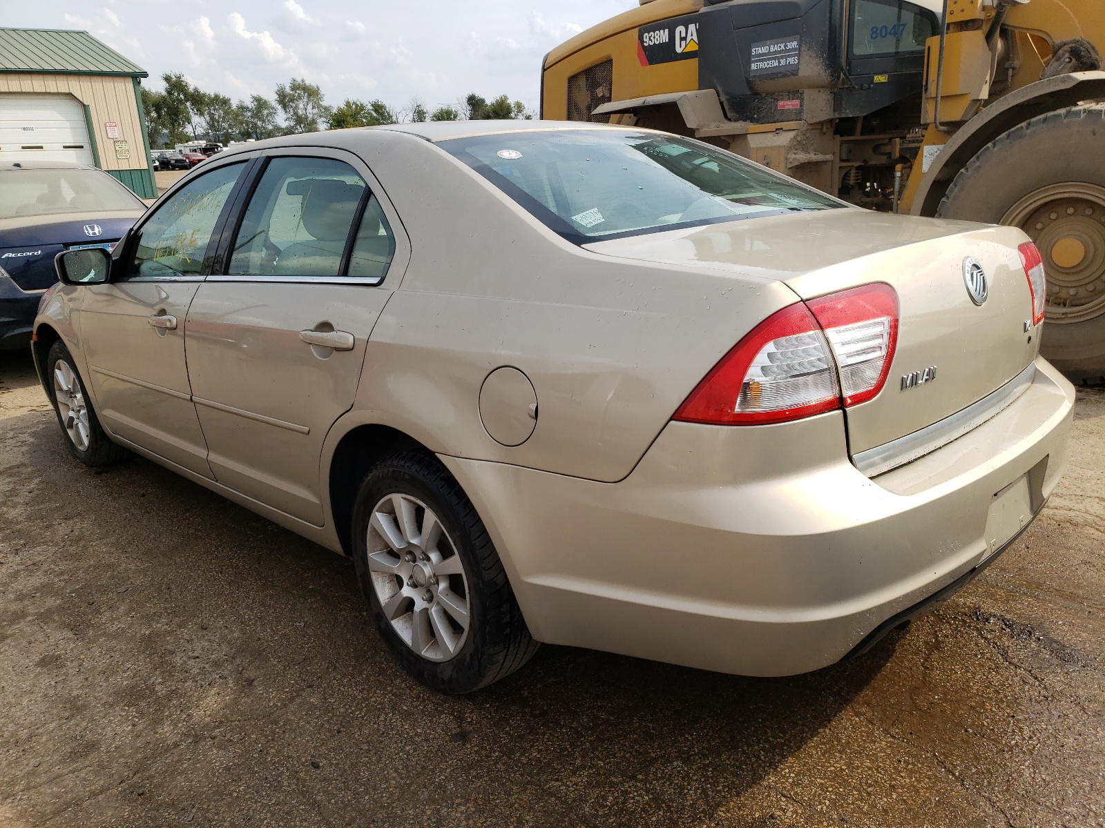 Photo 3 from auction – 2006 MERCURY MILAN with VIN 3MEFM07146R612481