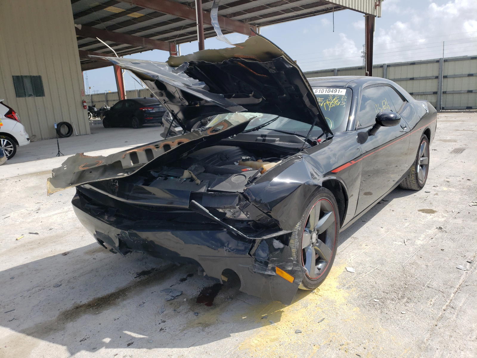 Photo 2 from auction – 2014 DODGE CHALLENGER with VIN 2C3CDYBT2EH133650
