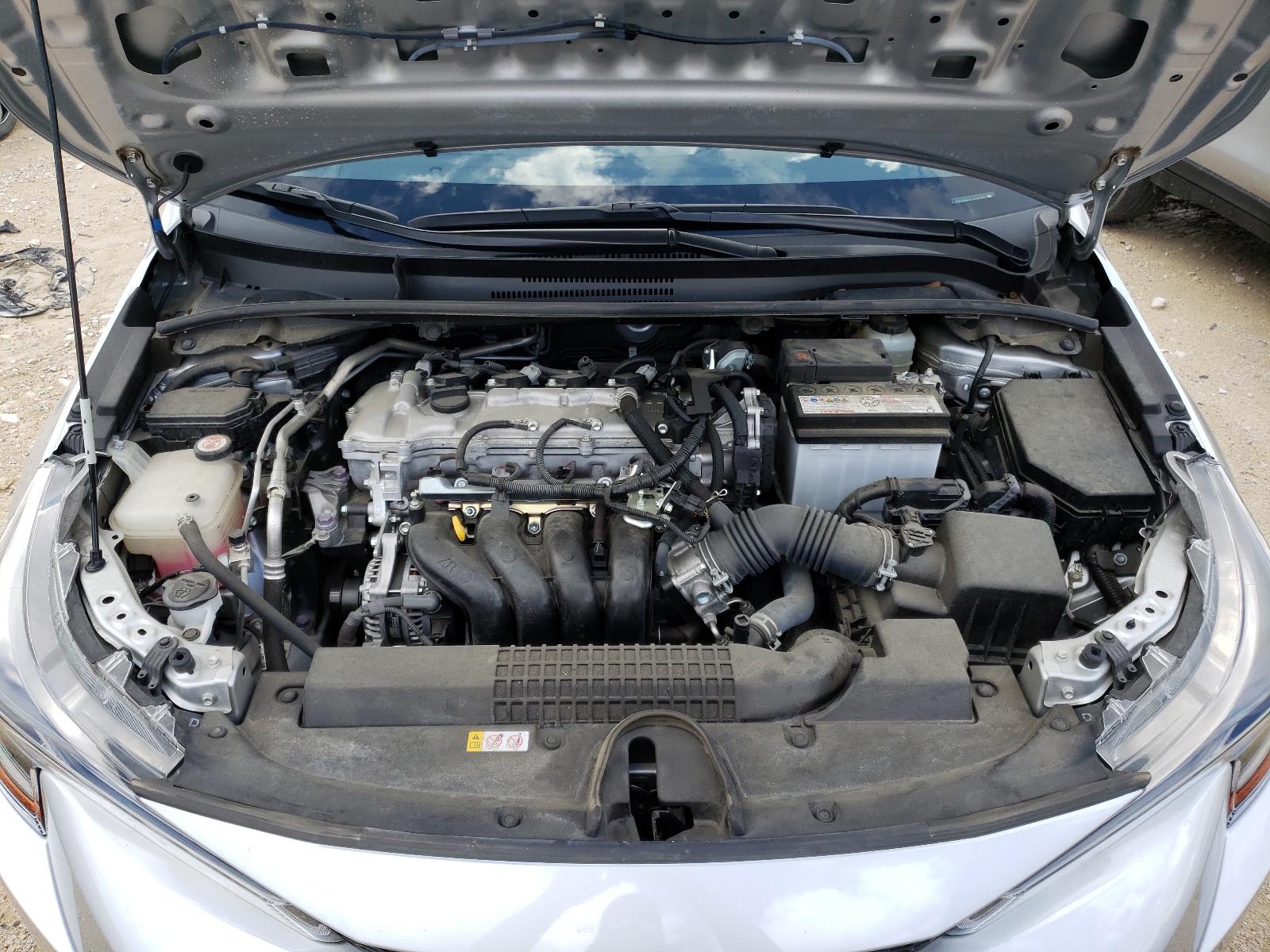 Photo 7 from auction – 2020 TOYOTA COROLLA LE with VIN JTDEPRAE4LJ036787