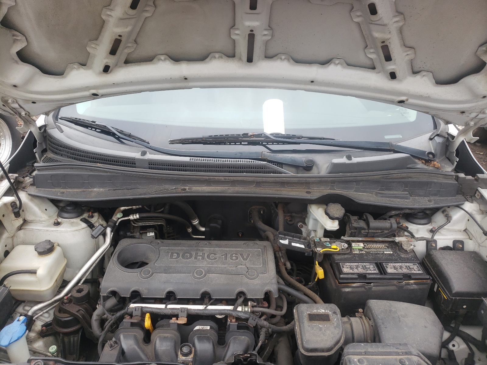 Photo 7 from auction – 2010 HYUNDAI TUCSON GLS with VIN KM8JUCAC2AU047197