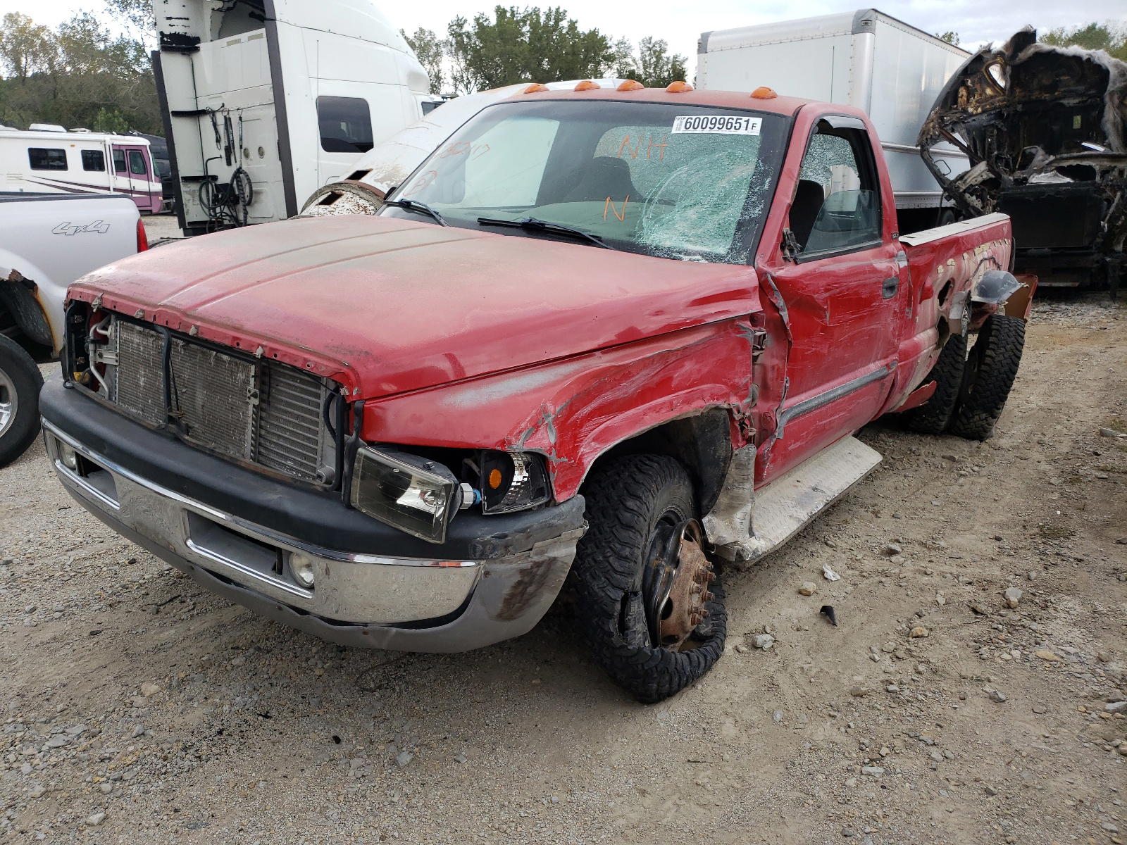 Photo 2 from auction – 2002 DODGE RAM 3500 with VIN 3B7MF36602M252117
