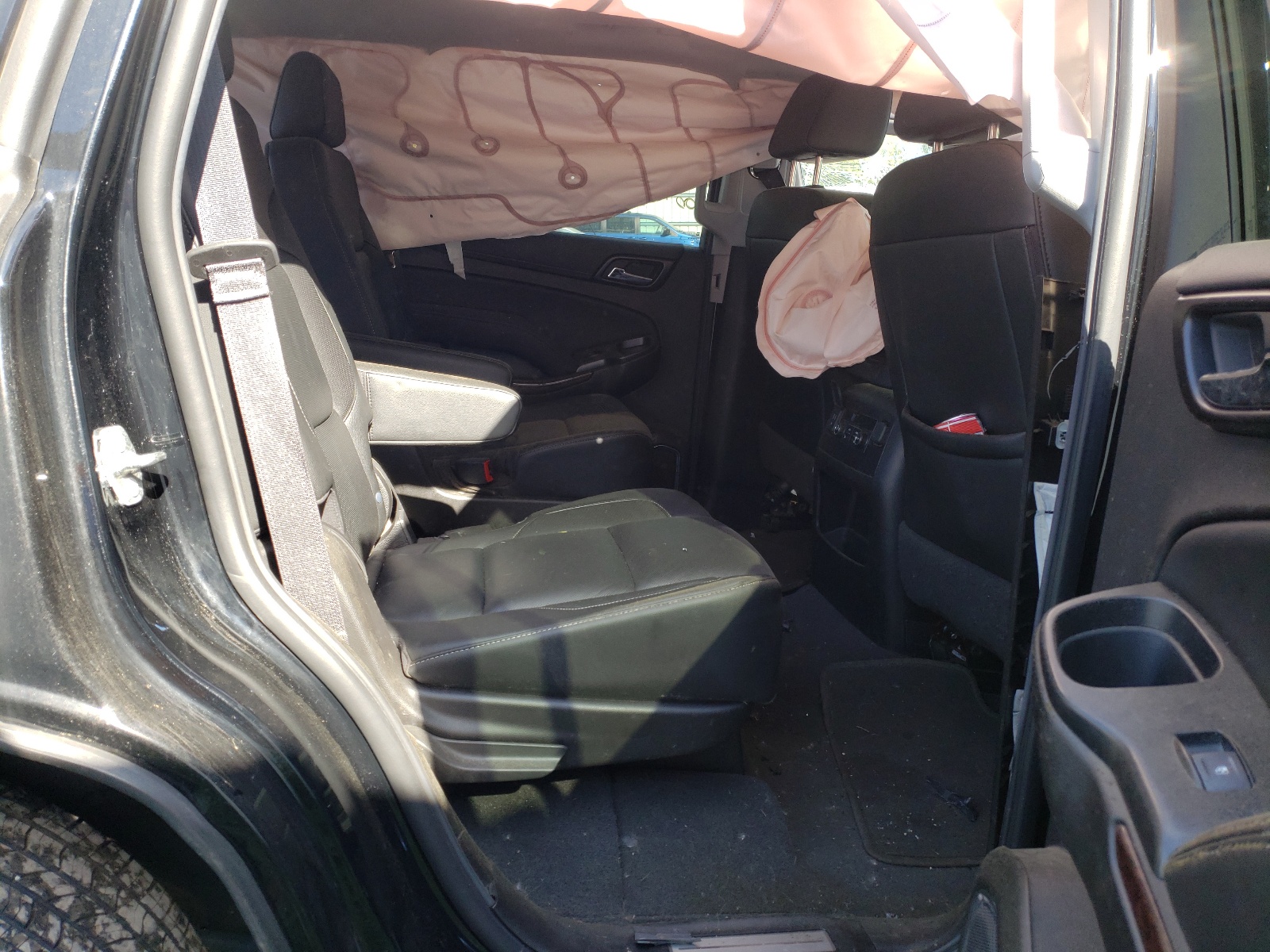 Photo 6 from auction – 2020 GMC YUKON SLT with VIN 1GKS2BKC4LR271976