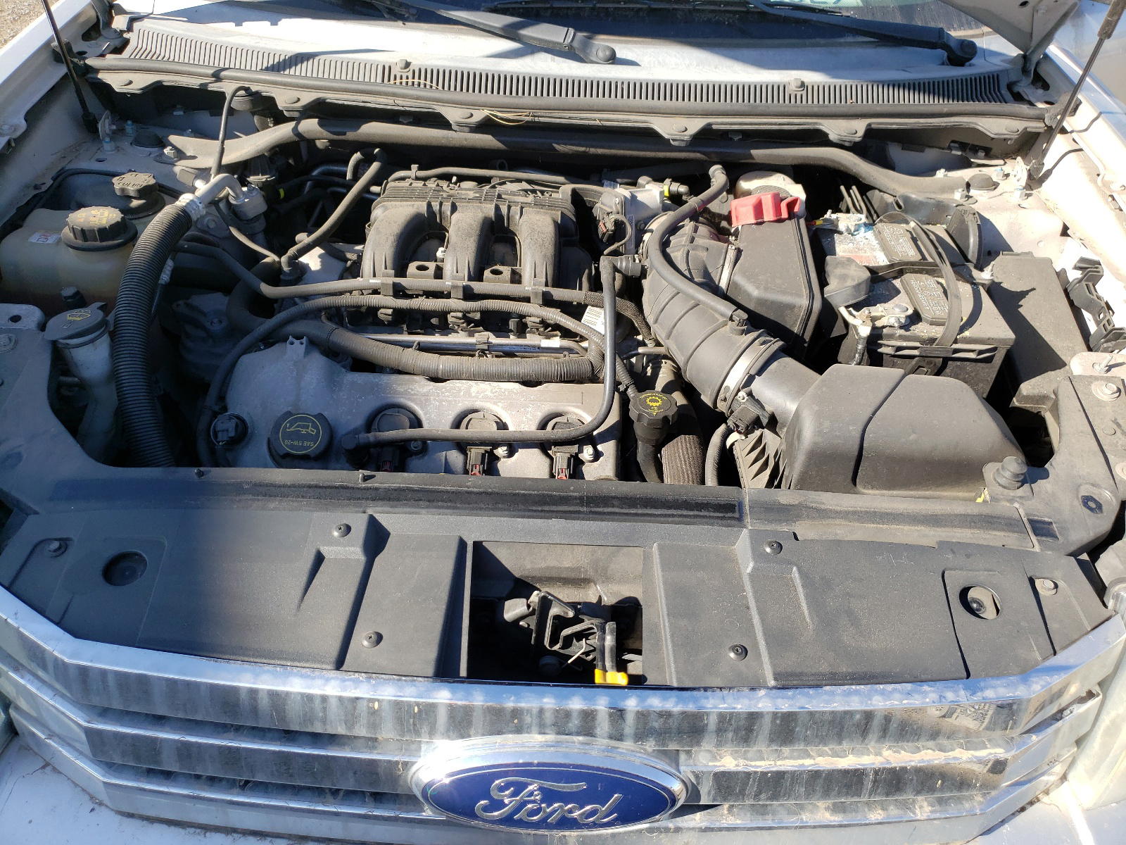 Photo 7 from auction – 2010 FORD FLEX SEL with VIN 2FMGK5CC2ABA81784
