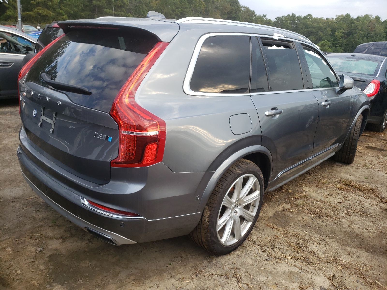 Photo 4 from auction – 2018 VOLVO XC90 T6 with VIN YV4A22PL4J1331733