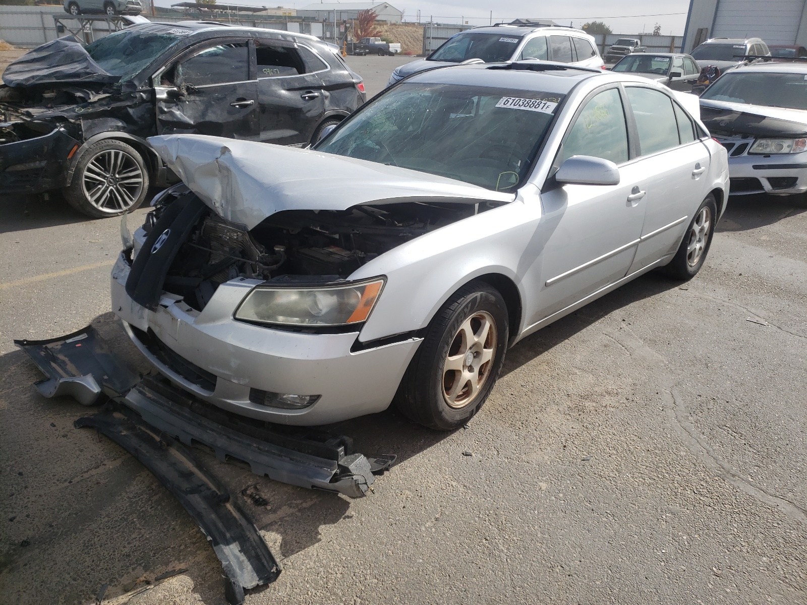 Photo 2 from auction – 2006 HYUNDAI SONATA GLS with VIN 5NPEU46F06H038692
