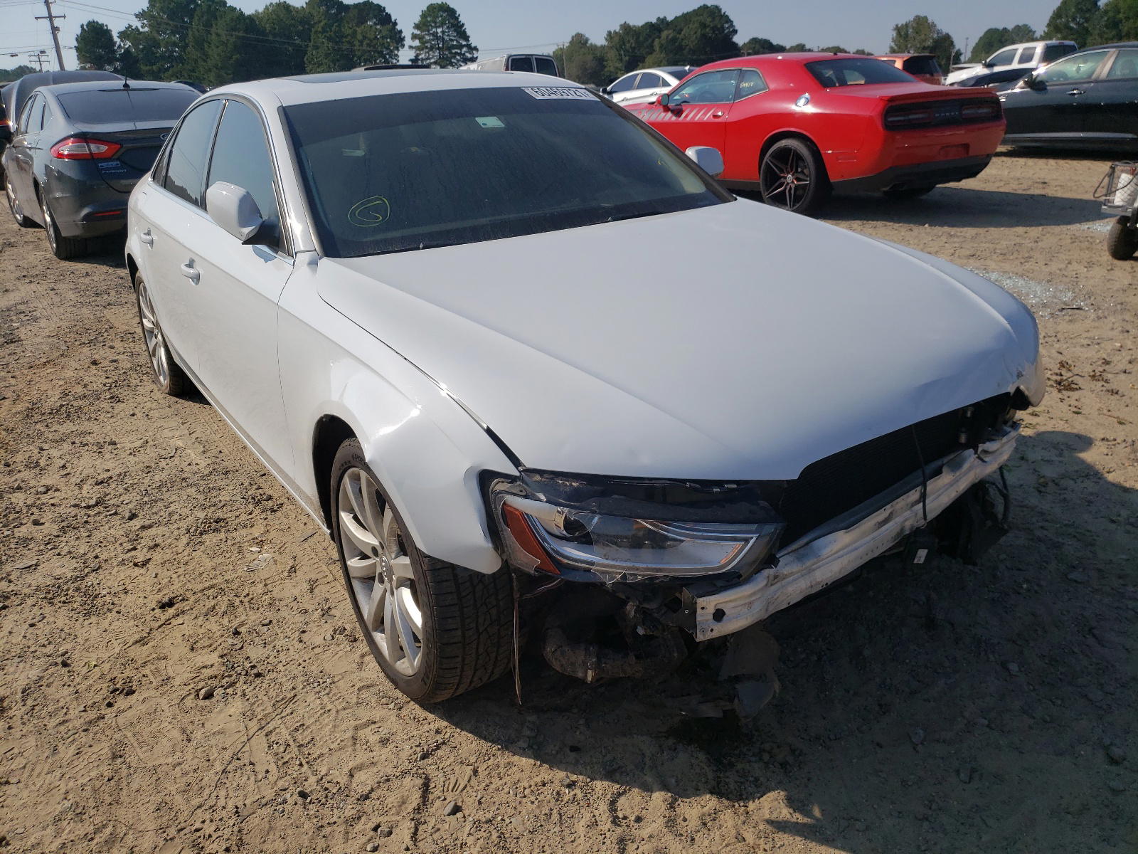 AUDI A4 PREMIUM 2013 with VIN WAUFFAFL1DN050461 - Photo from auction