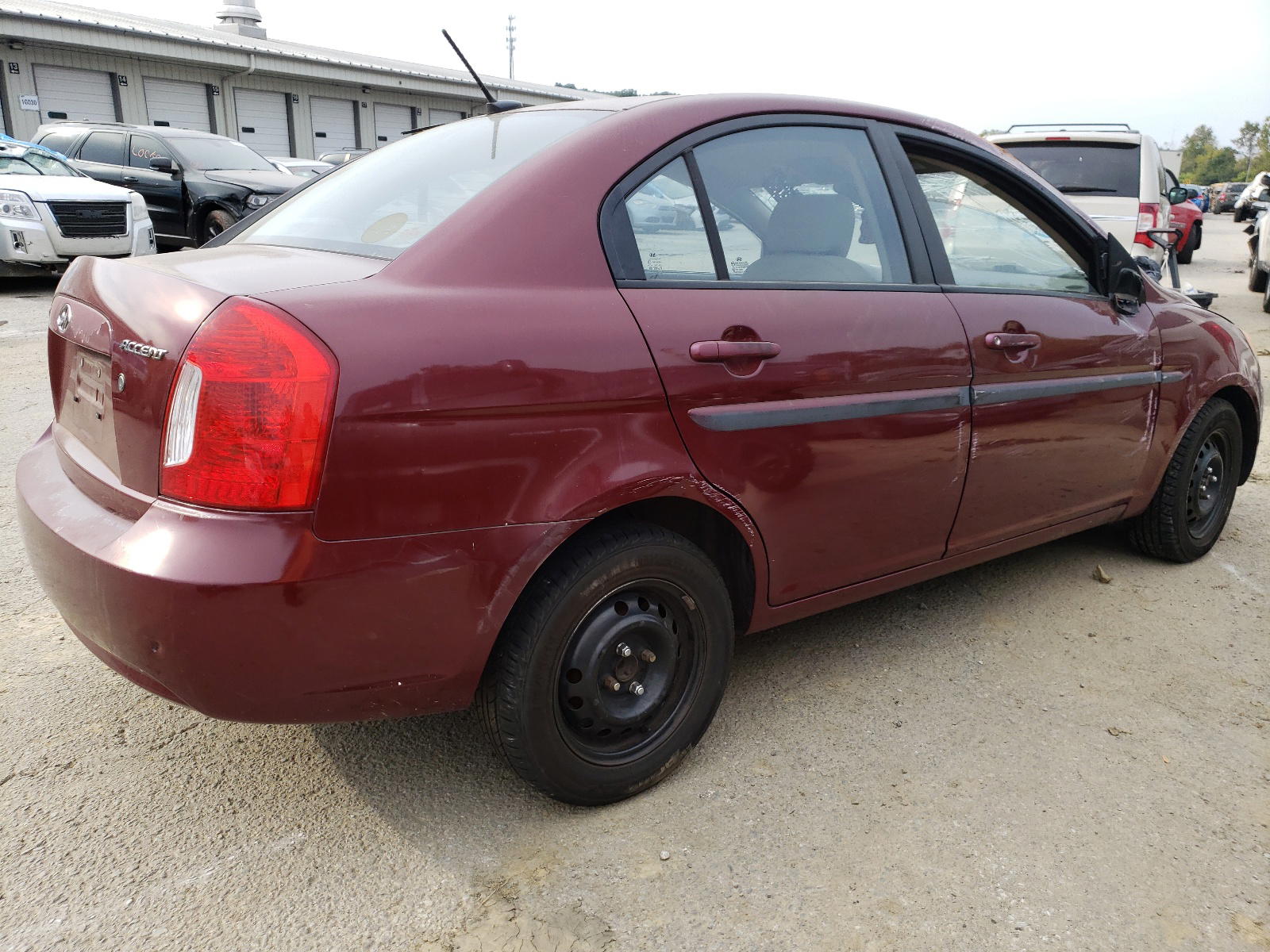 Photo 4 from auction – 2009 HYUNDAI ACCENT GLS with VIN KMHCN46C19U328777