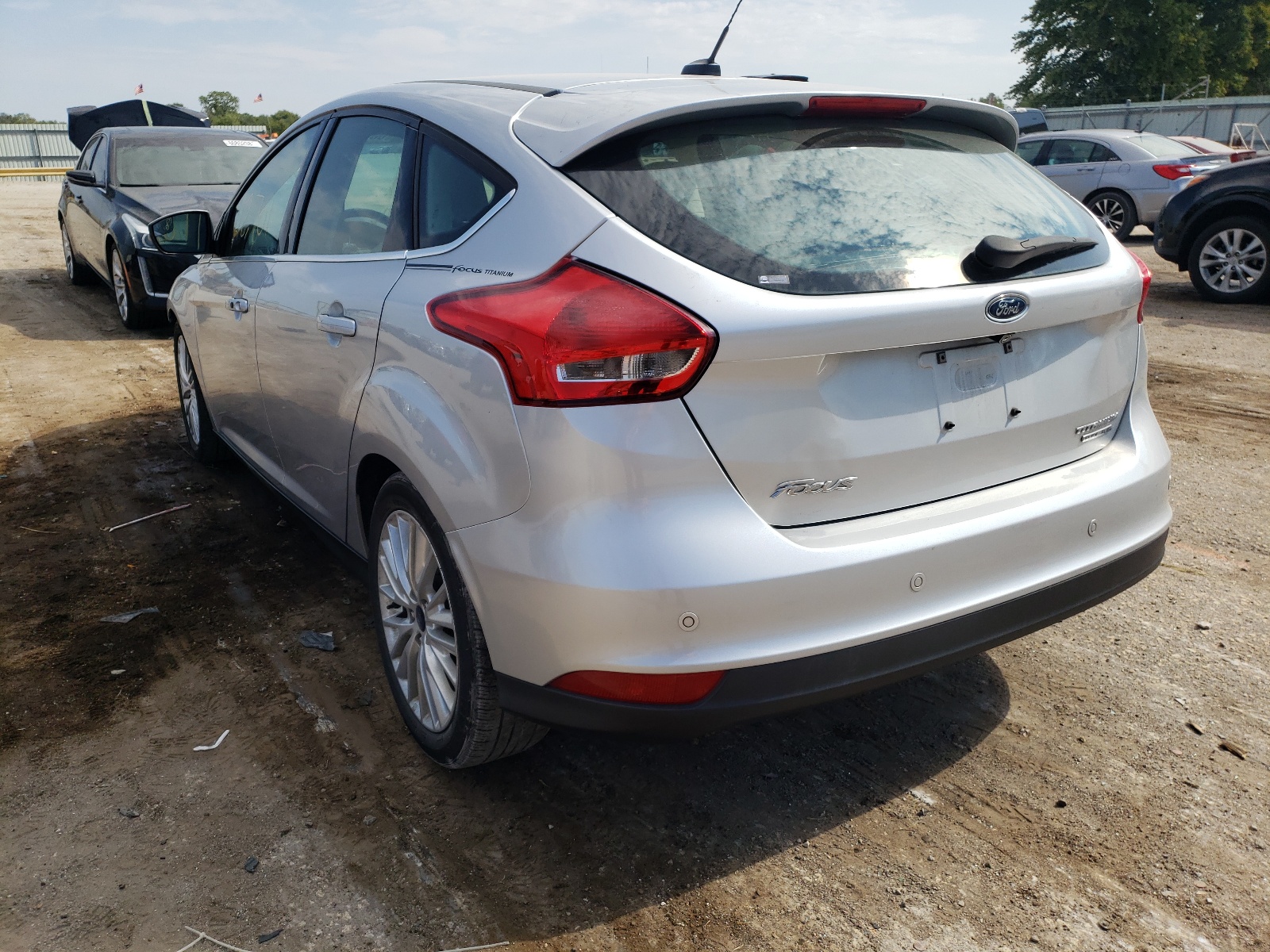 Photo 3 from auction – 2016 FORD FOCUS TITA with VIN 1FADP3N24GL302608