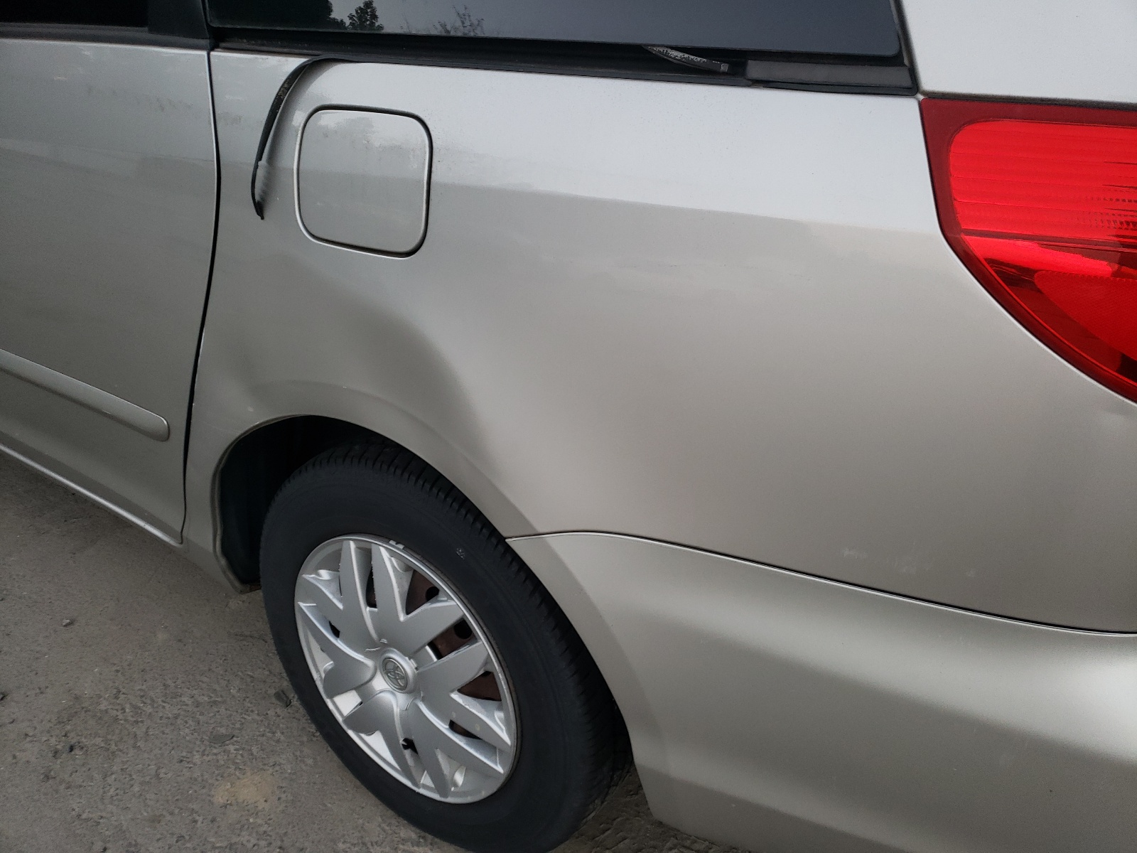 Photo 9 from auction – 2006 TOYOTA SIENNA with VIN 5TDZA23C46S582566