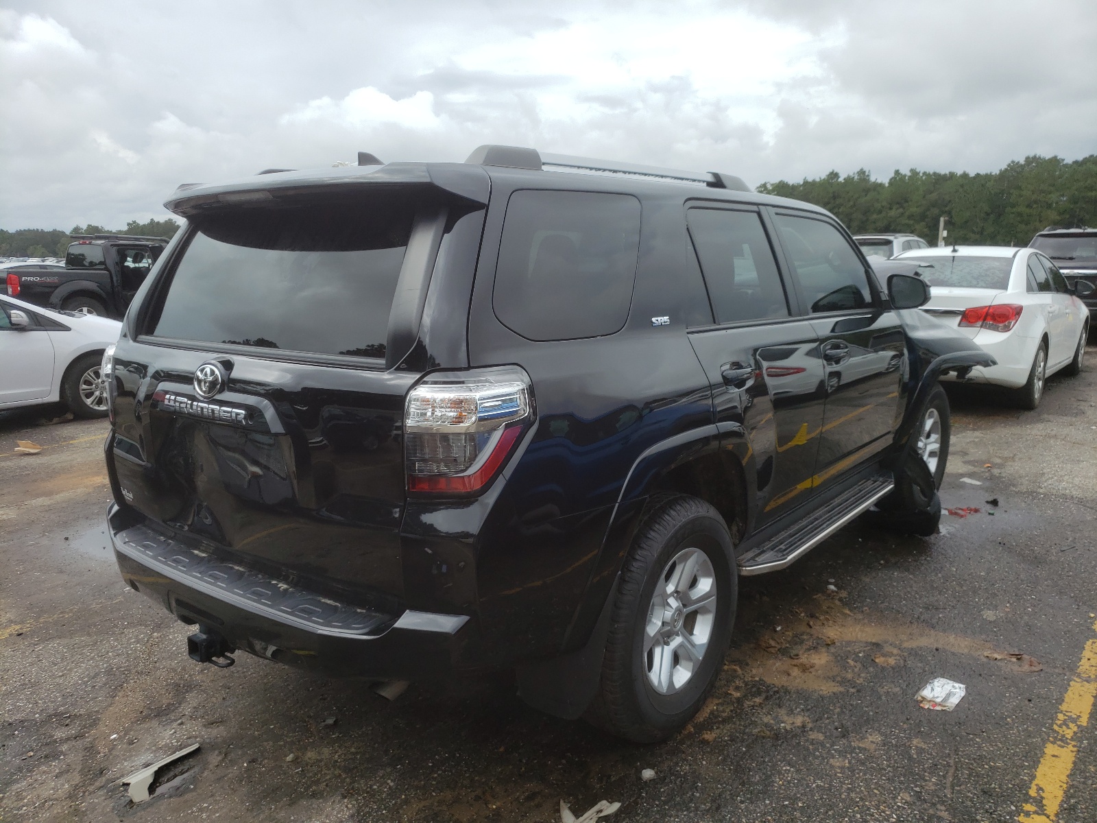 Photo 4 from auction – 2020 TOYOTA 4RUNNER SR with VIN JTEZU5JR4L5219519