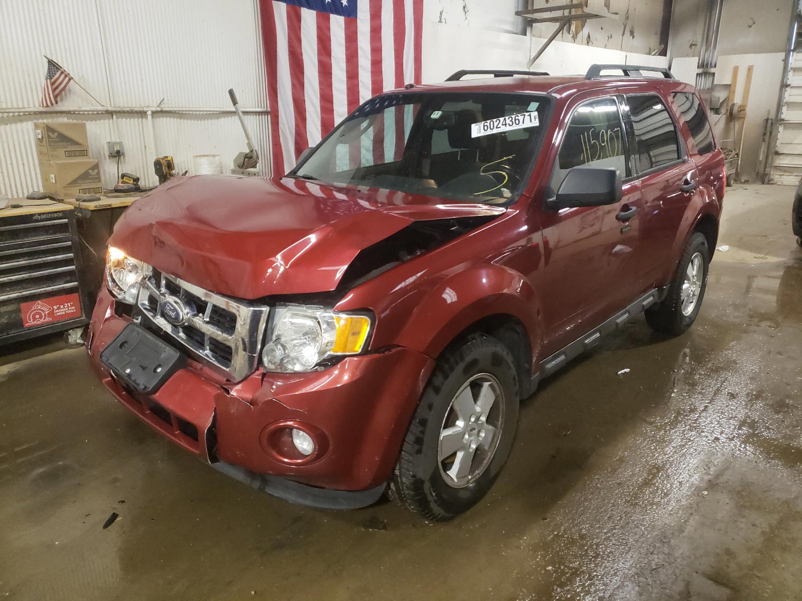 Photo 2 from auction – 2012 FORD ESCAPE XLT with VIN 1FMCU9D72CKB17631