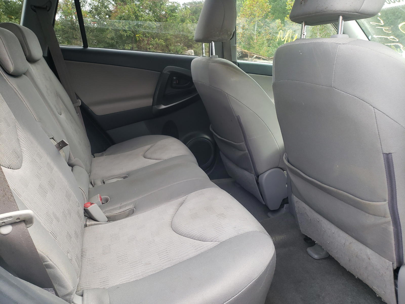 Photo 6 from auction – 2009 TOYOTA RAV4 with VIN JTMBF33V89D016310