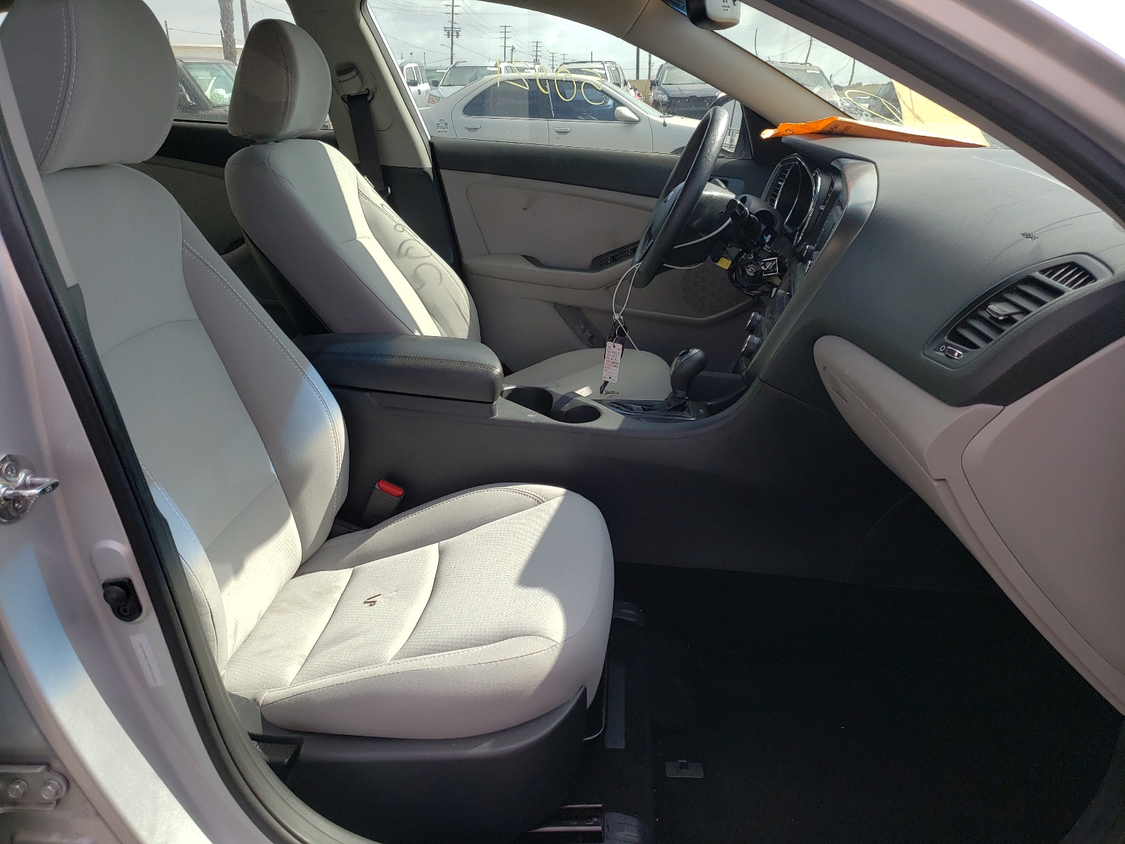 Photo 5 from auction – 2013 KIA OPTIMA LX with VIN 5XXGM4A73DG209680
