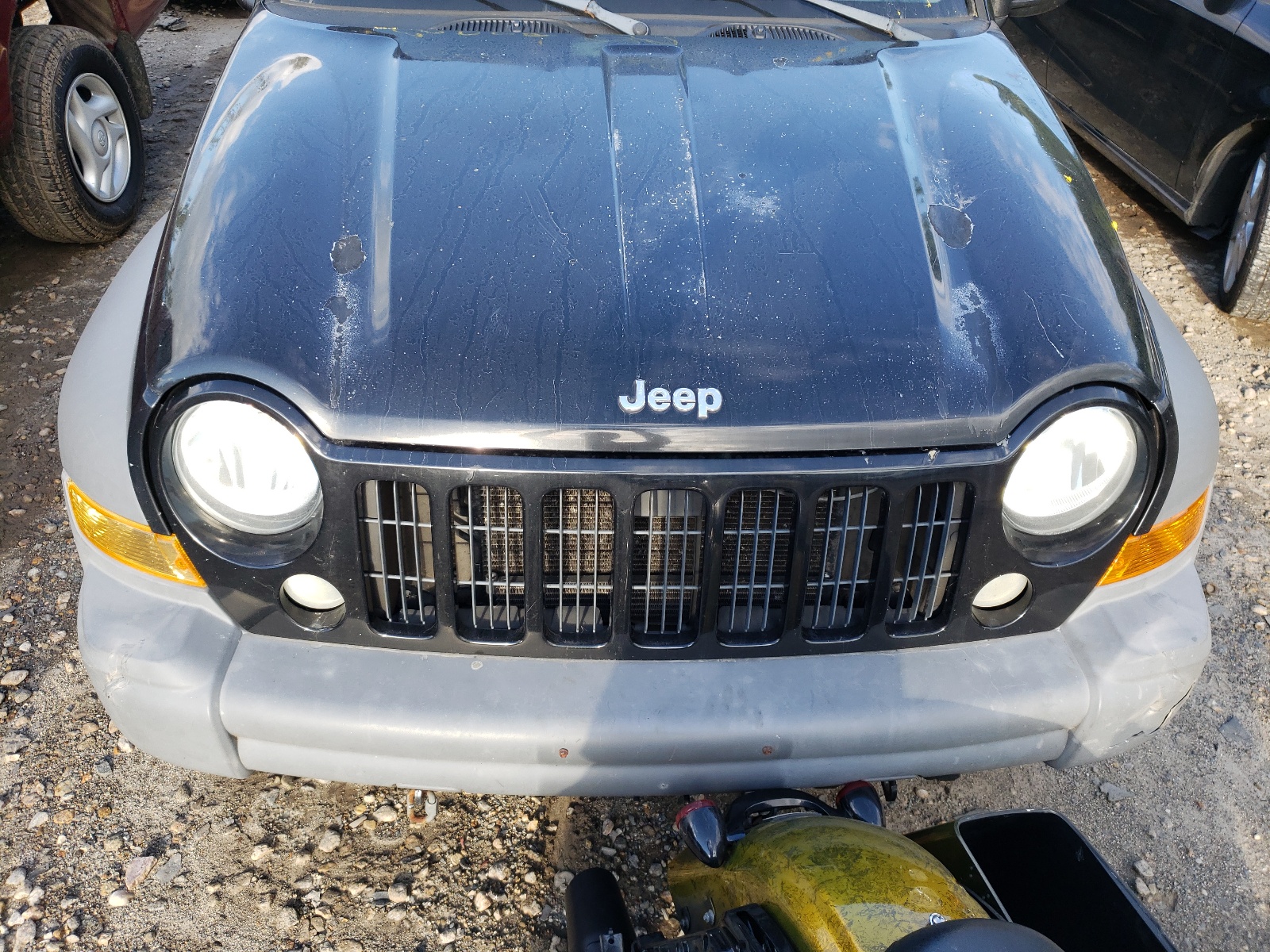 Photo 7 from auction – 2005 JEEP LIBERTY SP with VIN 1J4GL48K35W667145