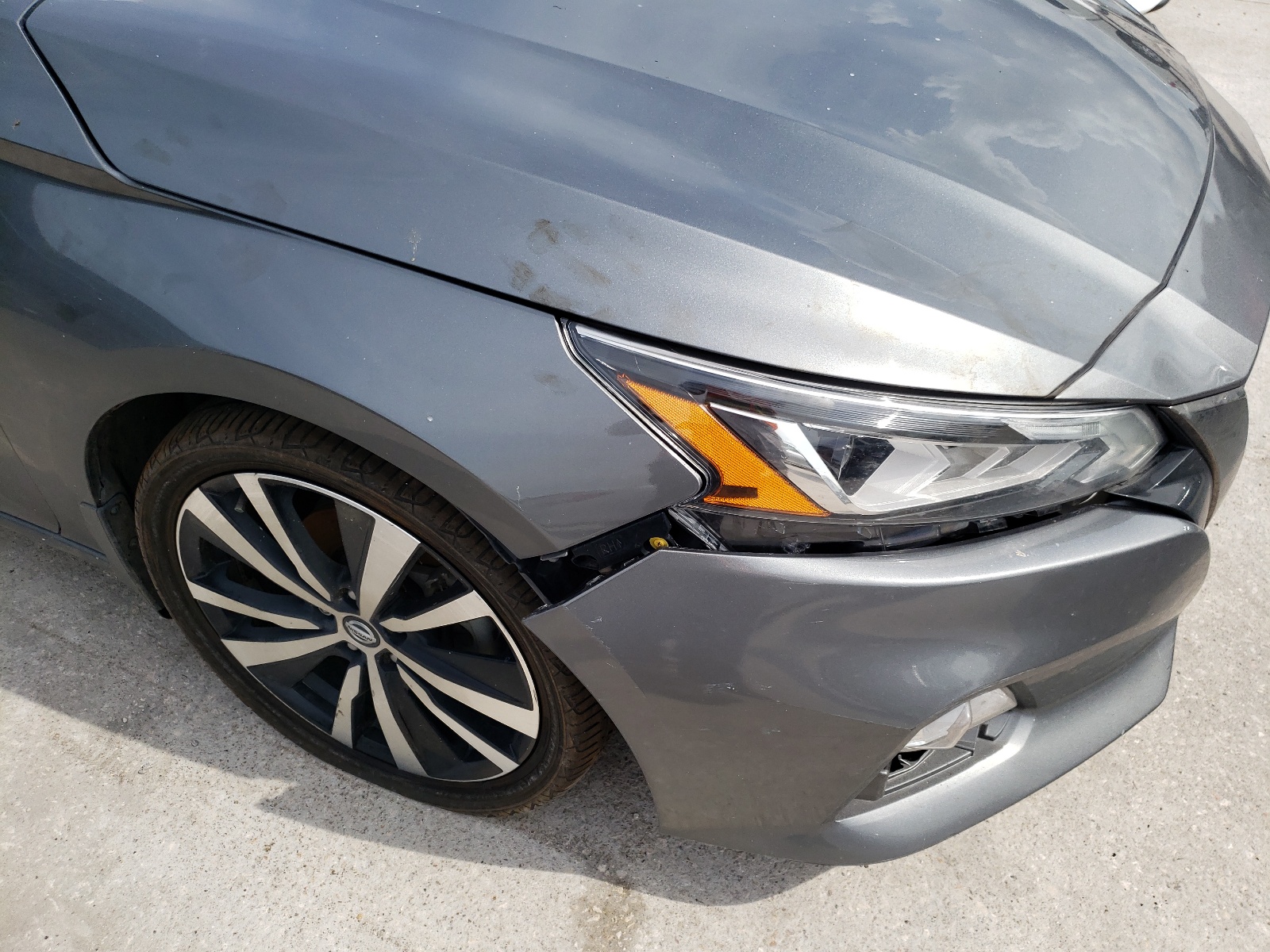 Photo 9 from auction – 2020 NISSAN ALTIMA SR with VIN 1N4BL4CV8LC100659