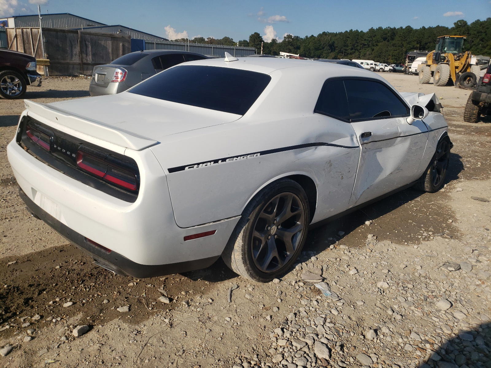 Photo 4 from auction – 2016 DODGE CHALLENGER with VIN 2C3CDZAGXGH250003