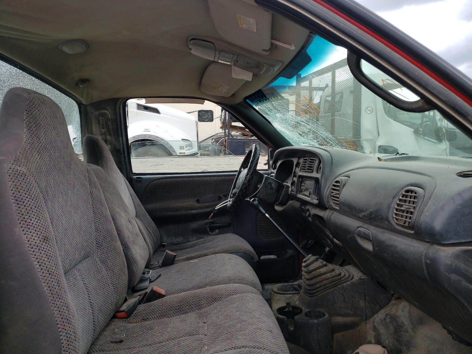 Photo 5 from auction – 2002 DODGE RAM 3500 with VIN 3B7MF36602M252117