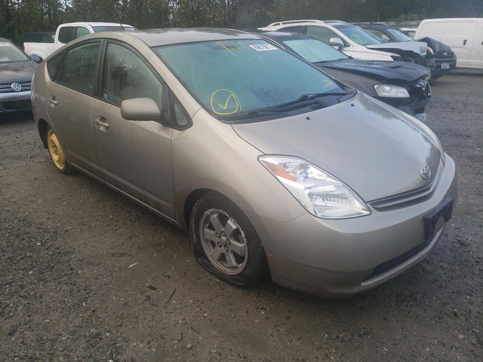 TOYOTA PRIUS 2005 with VIN JTDKB20U853055366 - Photo from auction