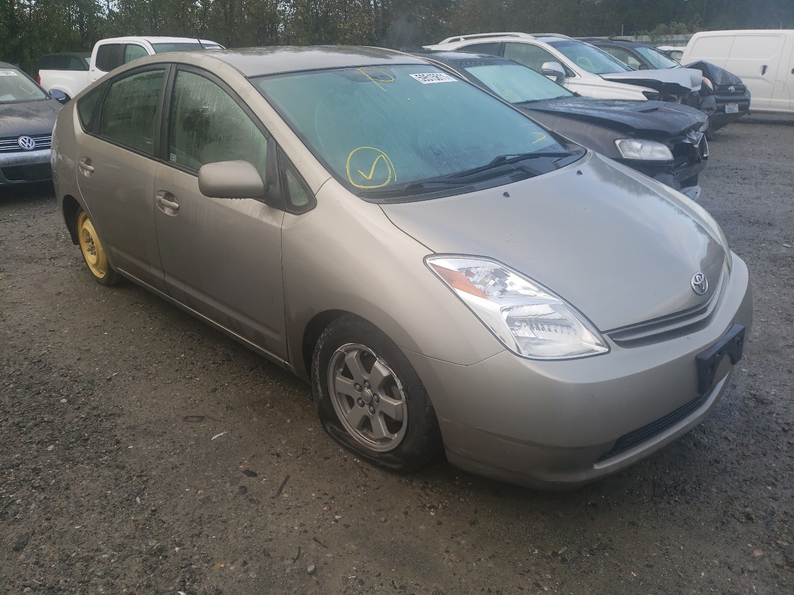 TOYOTA PRIUS 2005 z numerem VIN JTDKB20U853055366 - Zdjęcie z aukcji