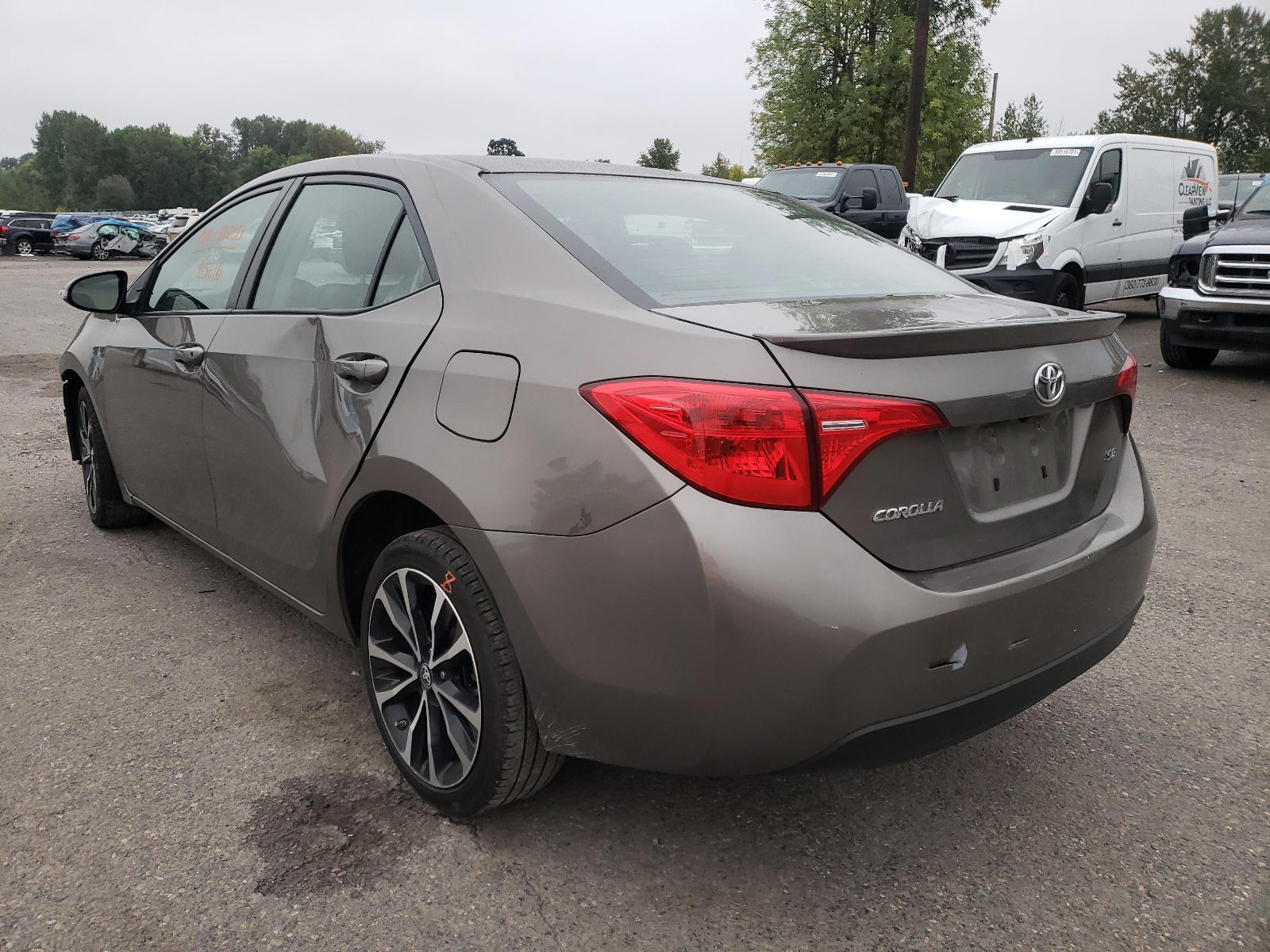 Photo 3 from auction – 2017 TOYOTA COROLLA L with VIN 2T1BURHE9HC898147