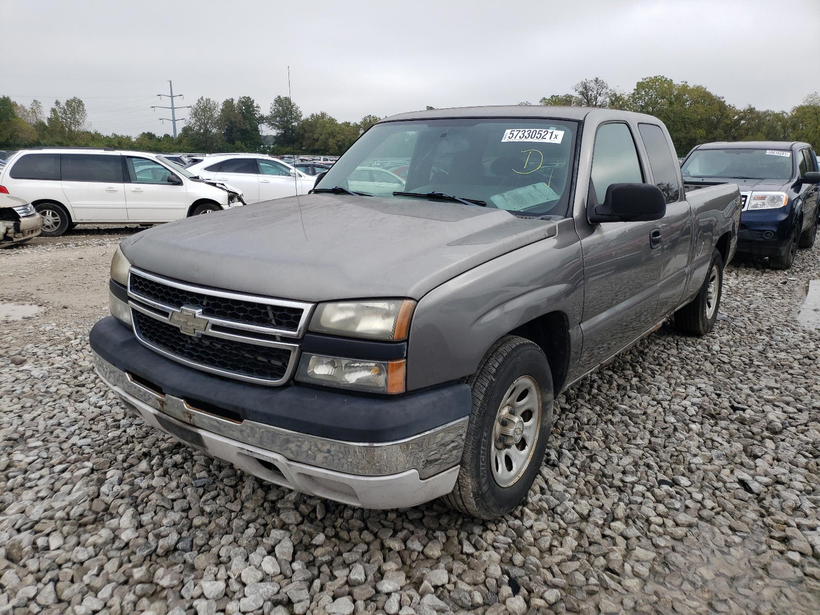 Photo 2 from auction – 2007 CHEVROLET silverado with VIN 1GCEC19X87Z134408