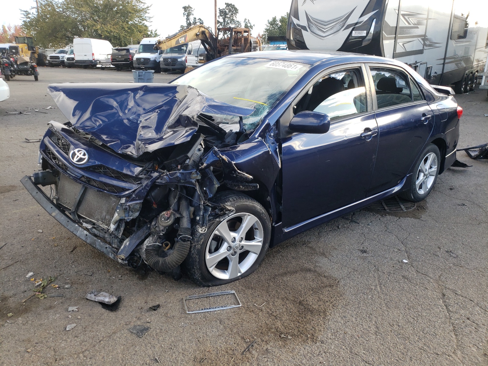 Photo 2 from auction – 2013 TOYOTA COROLLA BA with VIN 5YFBU4EE8DP105521