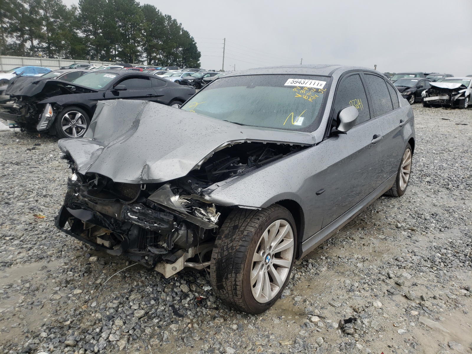 Photo 2 from auction – 2011 BMW 328 I with VIN WBAPH7G58BNN03442