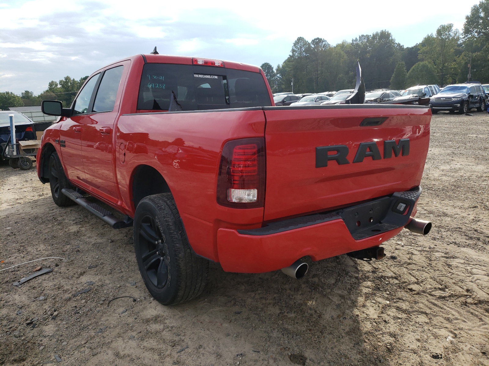 Photo 3 from auction – 2018 RAM 1500 SPORT with VIN 1C6RR7MT6JS139797