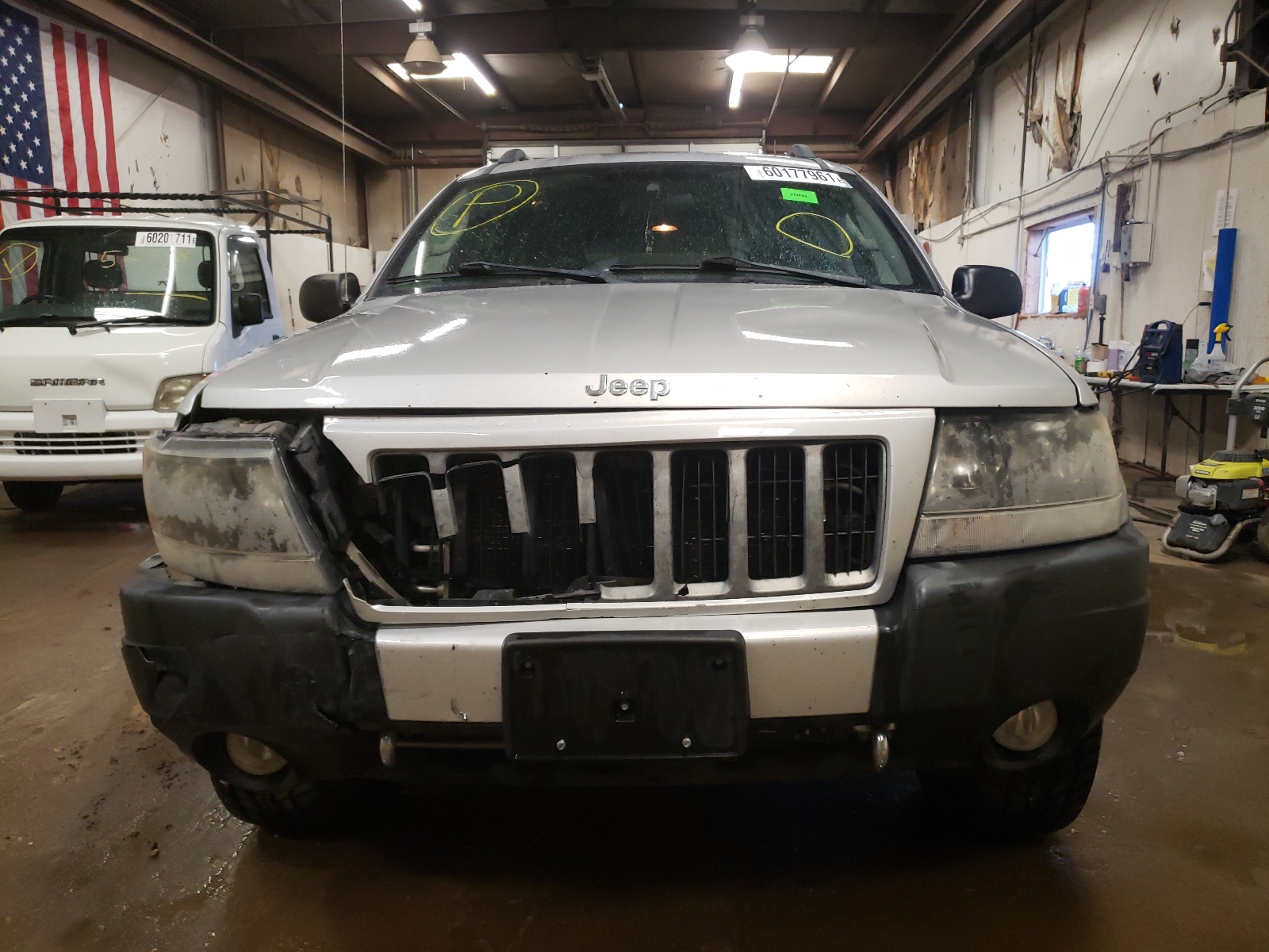 Photo 9 from auction – 2004 JEEP GRAND CHER with VIN 1J4GW48JX4C181561
