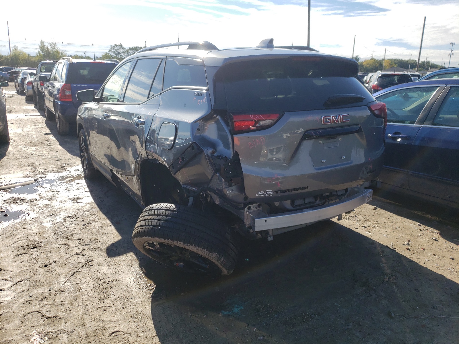 Photo 3 from auction – 2021 GMC TERRAIN SL with VIN 3GKALVEV4ML388389