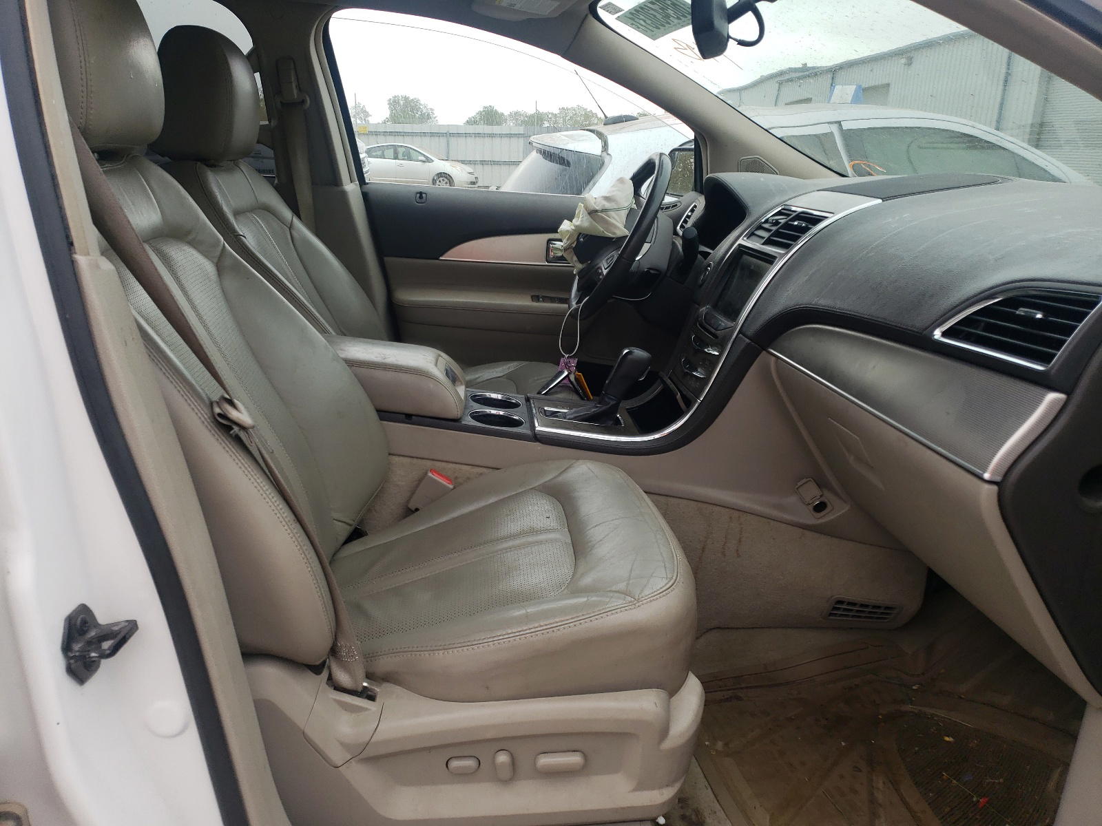 Photo 5 from auction – 2013 LINCOLN MKX with VIN 2LMDJ8JK0DBL31906