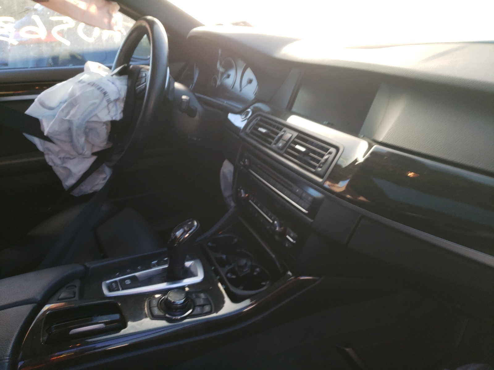 Photo 9 from auction – 2013 BMW 550 XI with VIN WBAFU9C58DDY71623